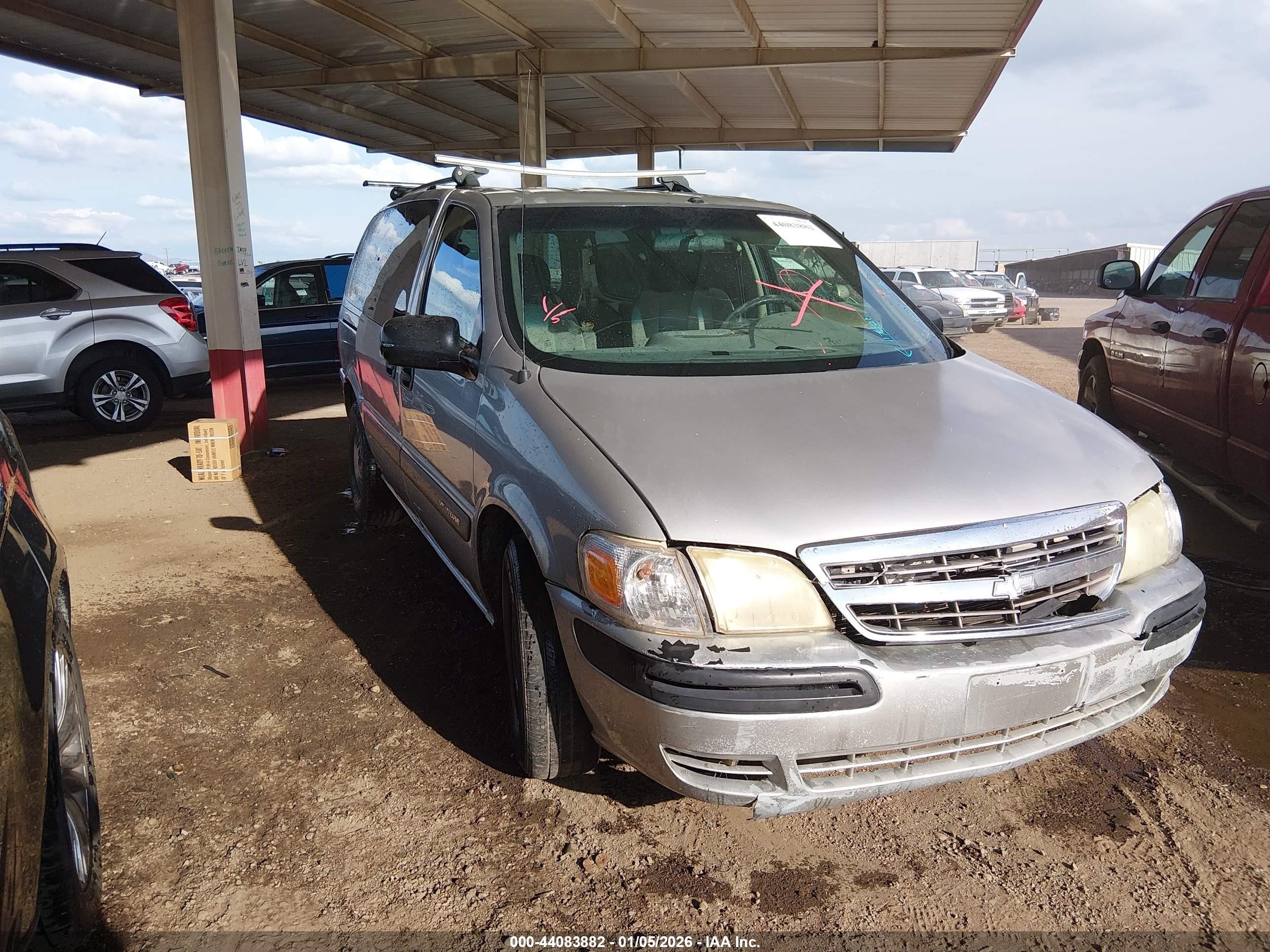 2005 Chevrolet Venture LS, VIN 1GNDV23E05D117221 — Normal wear