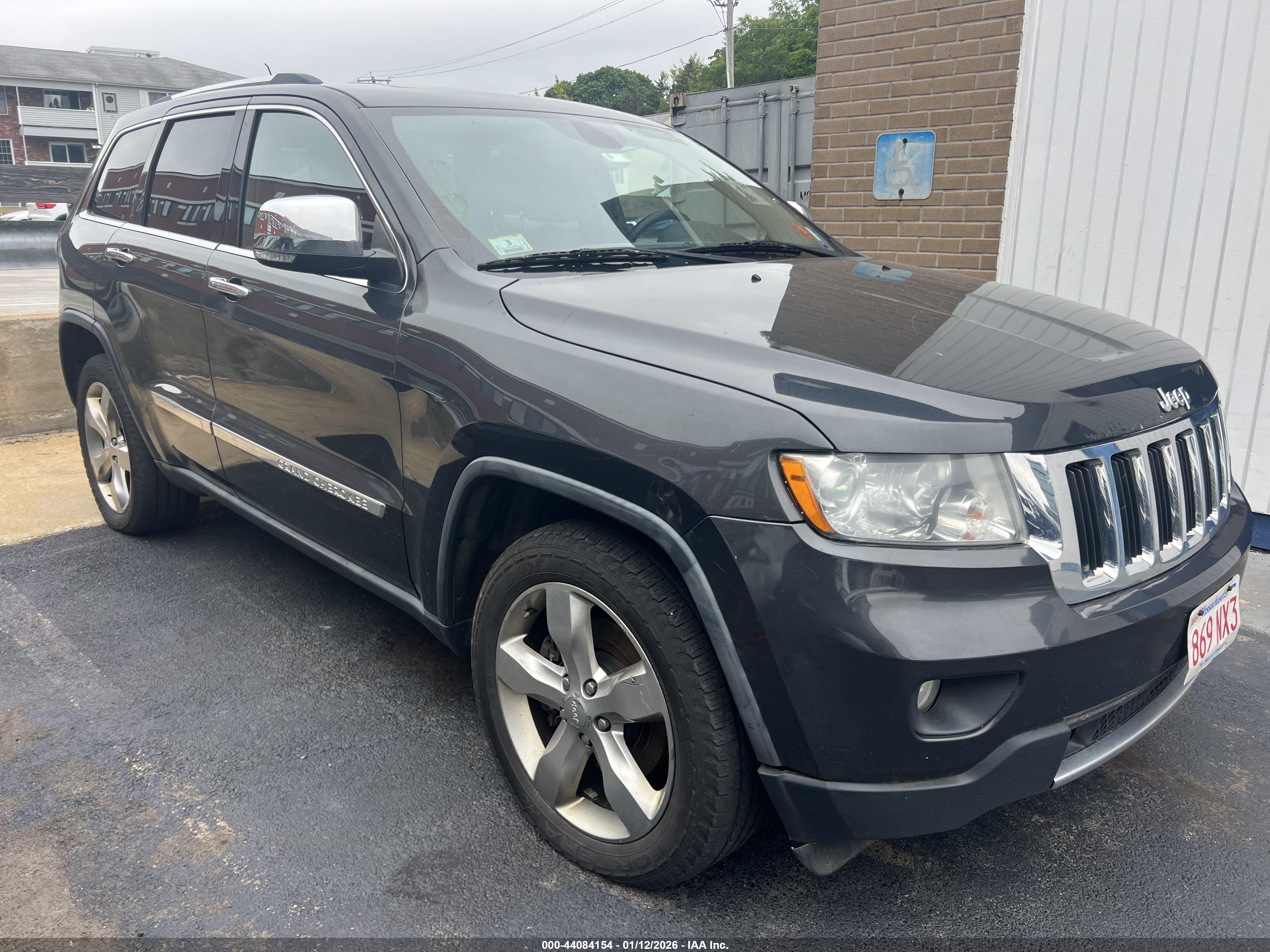 2011 Jeep Grand Cherokee Limited, VIN 1J4RR5GT3BC603675 — Фото с аукциона