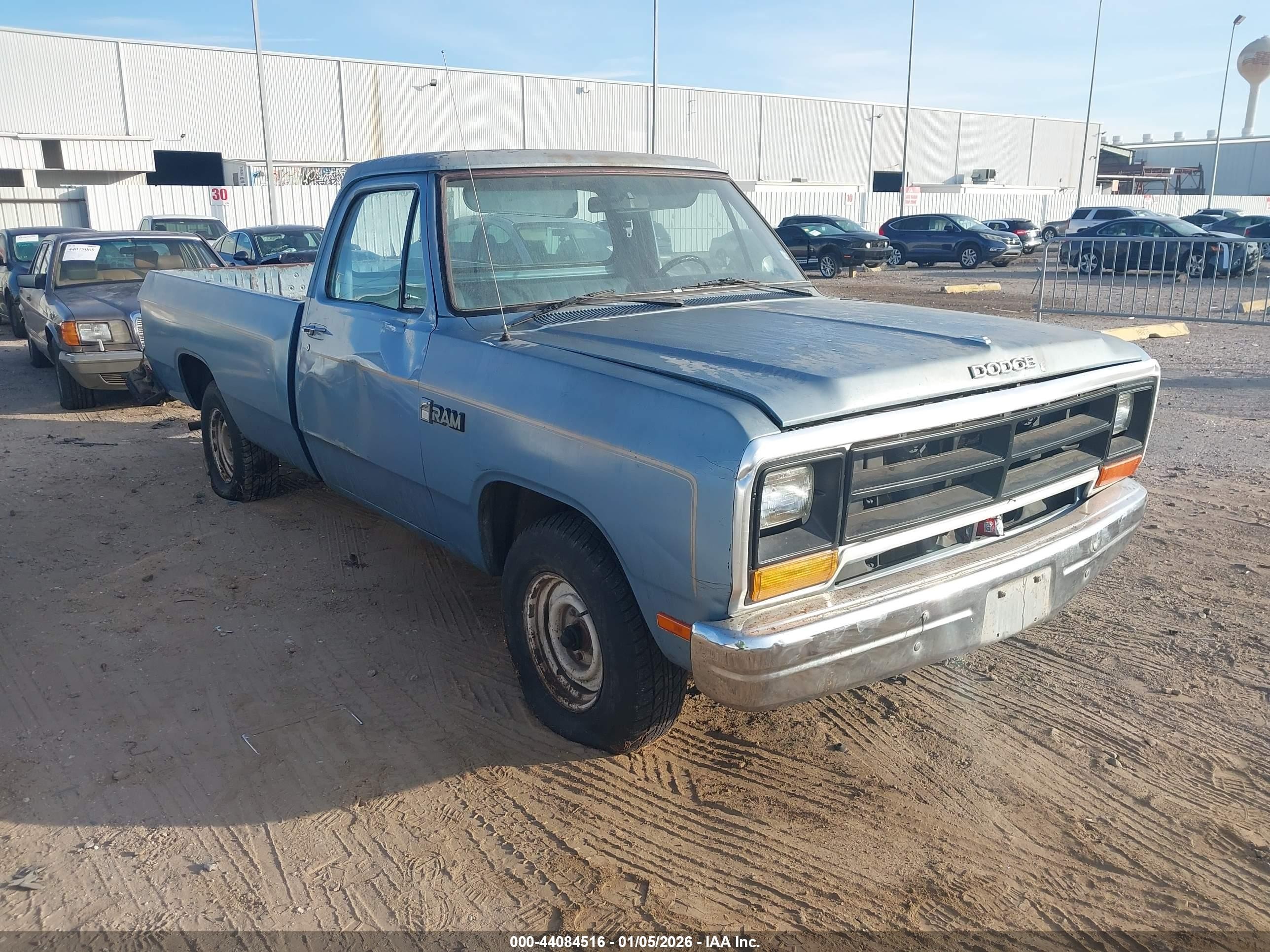 1985 Dodge D Series, VIN 1B7FD14T7FS536112 — Side