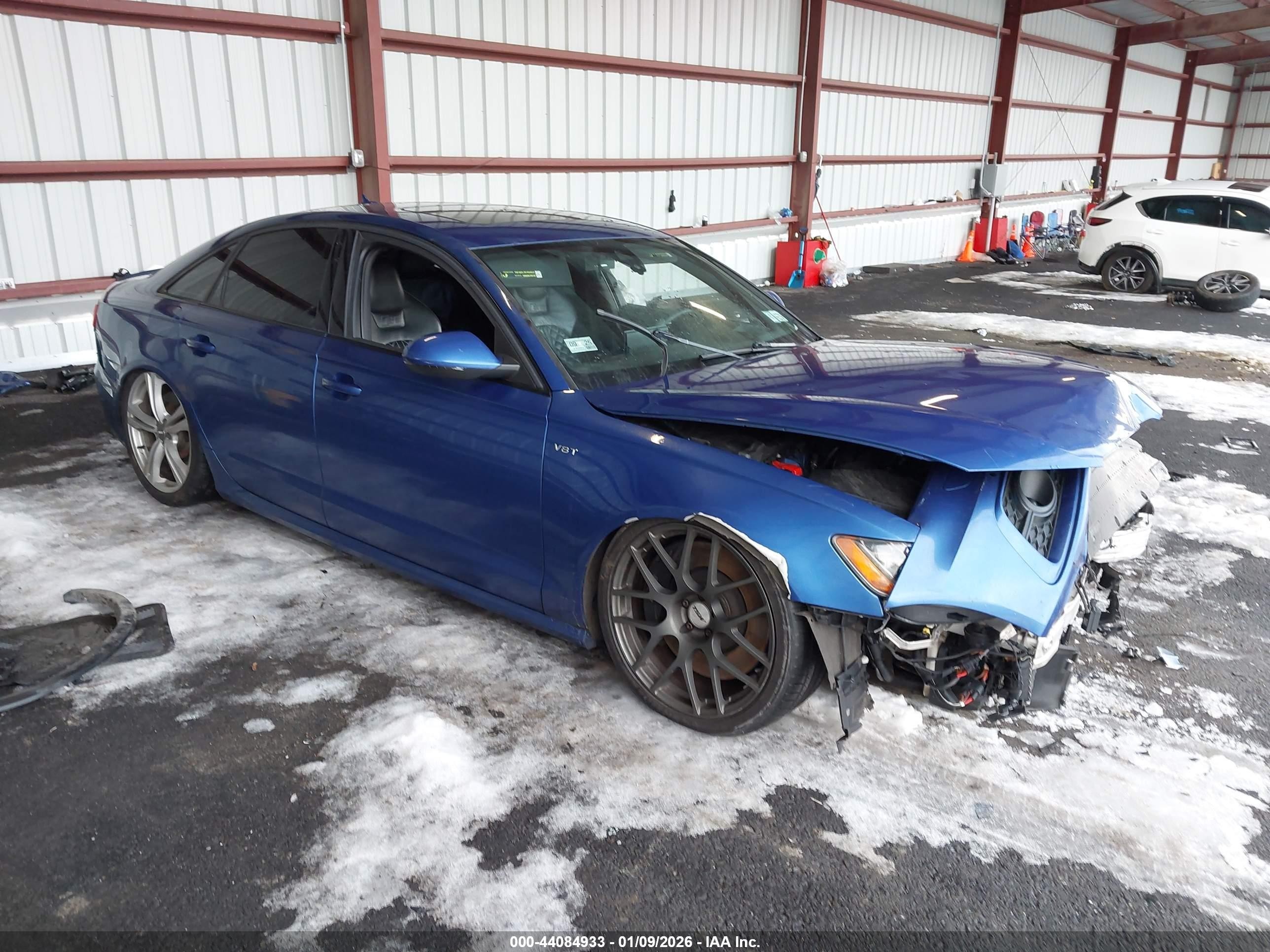 2015 Audi S6, VIN WAUF2AFC2FN003907 — Перед