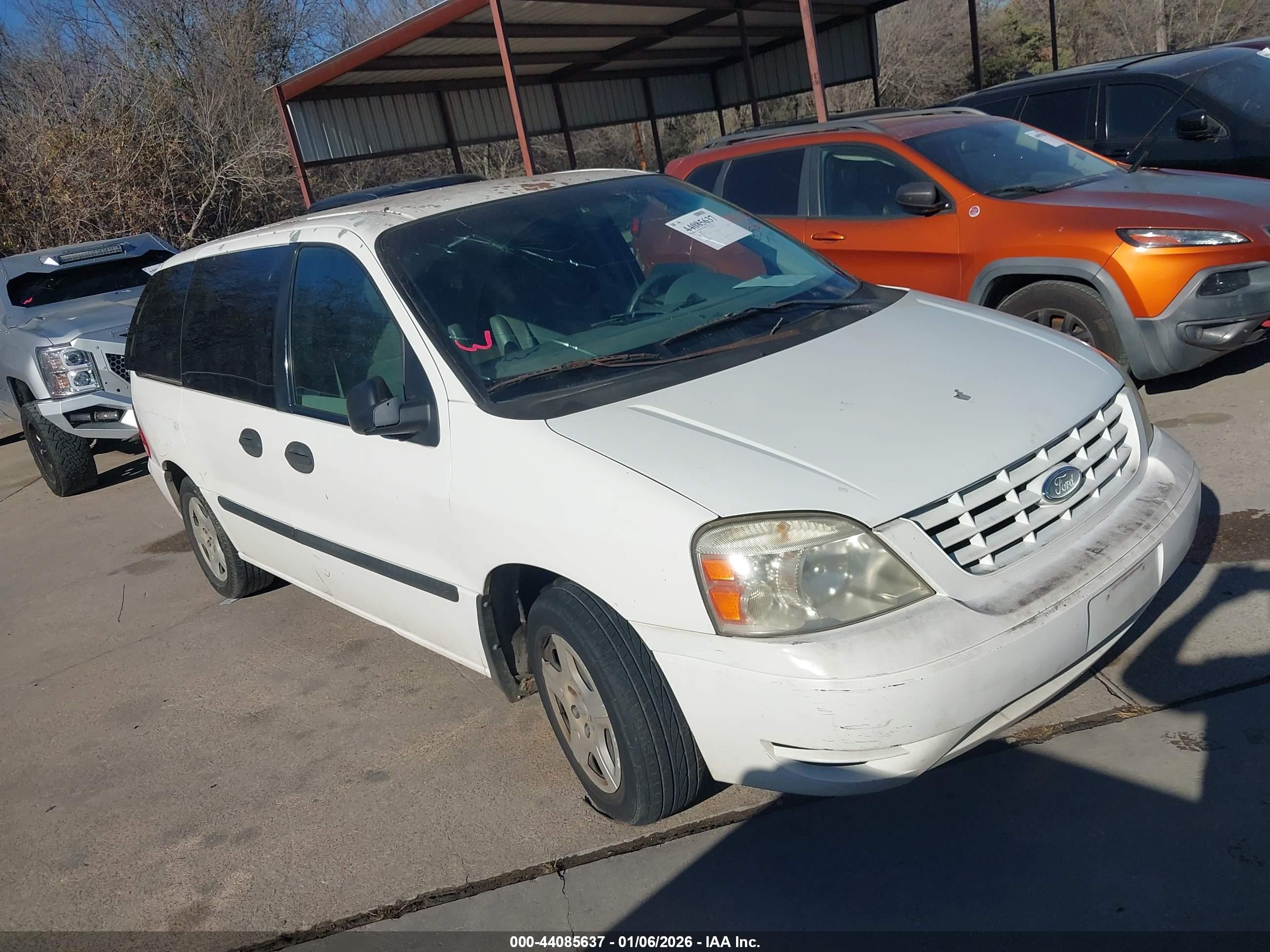 2005 Ford Freestar, VIN 2FMDA50665BA30461 — Normal wear