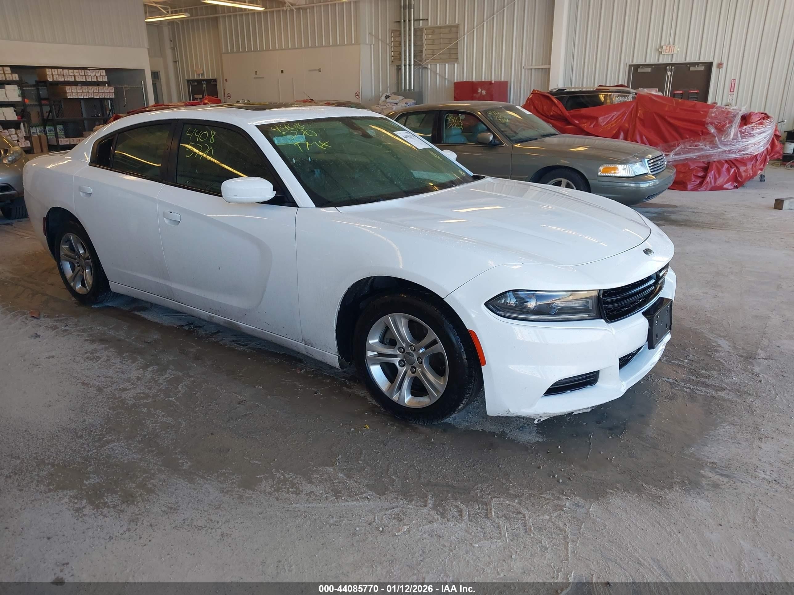 2021 Dodge Charger SXT, VIN 2C3CDXBG0MH638856 — Rear end