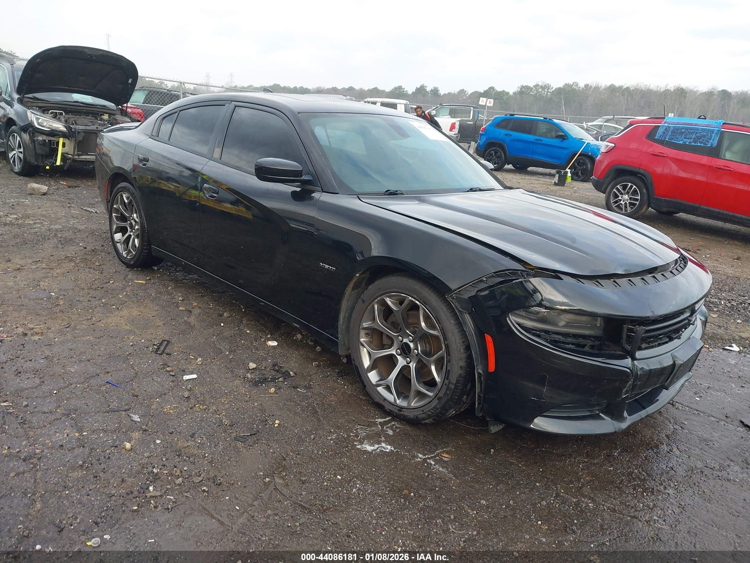 2015 Dodge Charger RT, VIN 2C3CDXCT3FH738223 — Front end