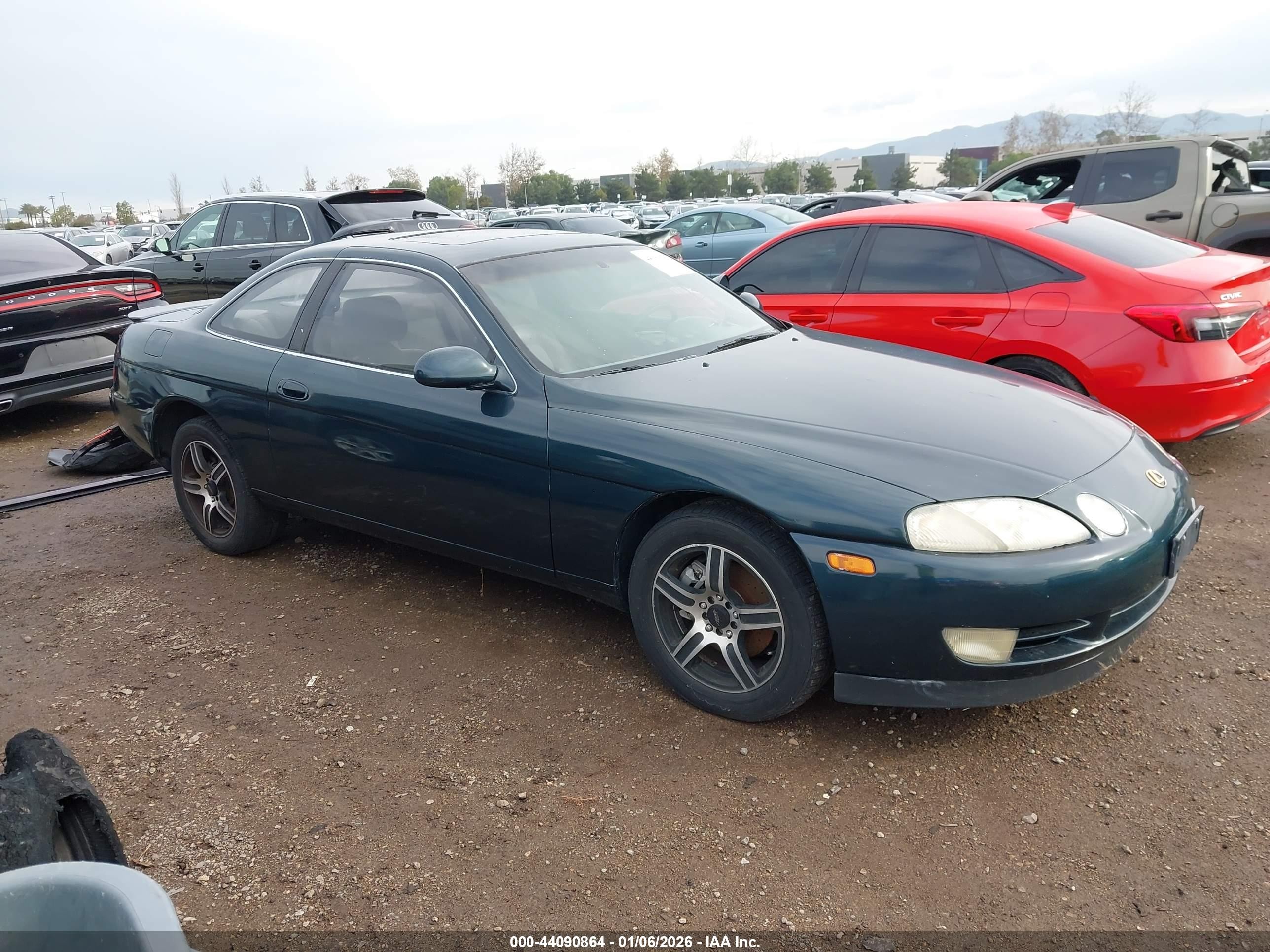 1992 Lexus SC 400, VIN JT8UZ30C6N0021489 — Rear end