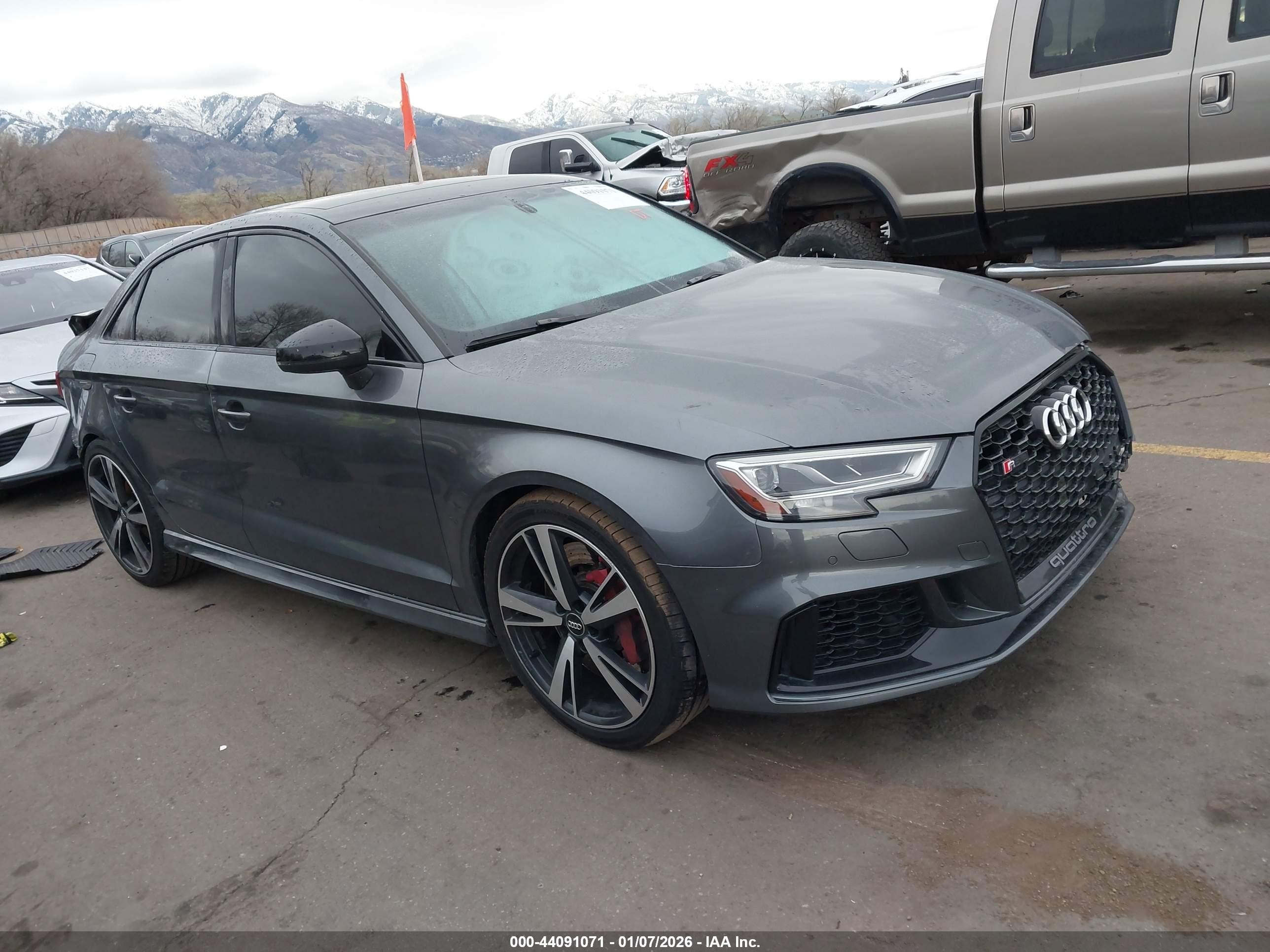 2018 Audi RS 3, VIN WUABWGFF1J1902828 — По всему кузову