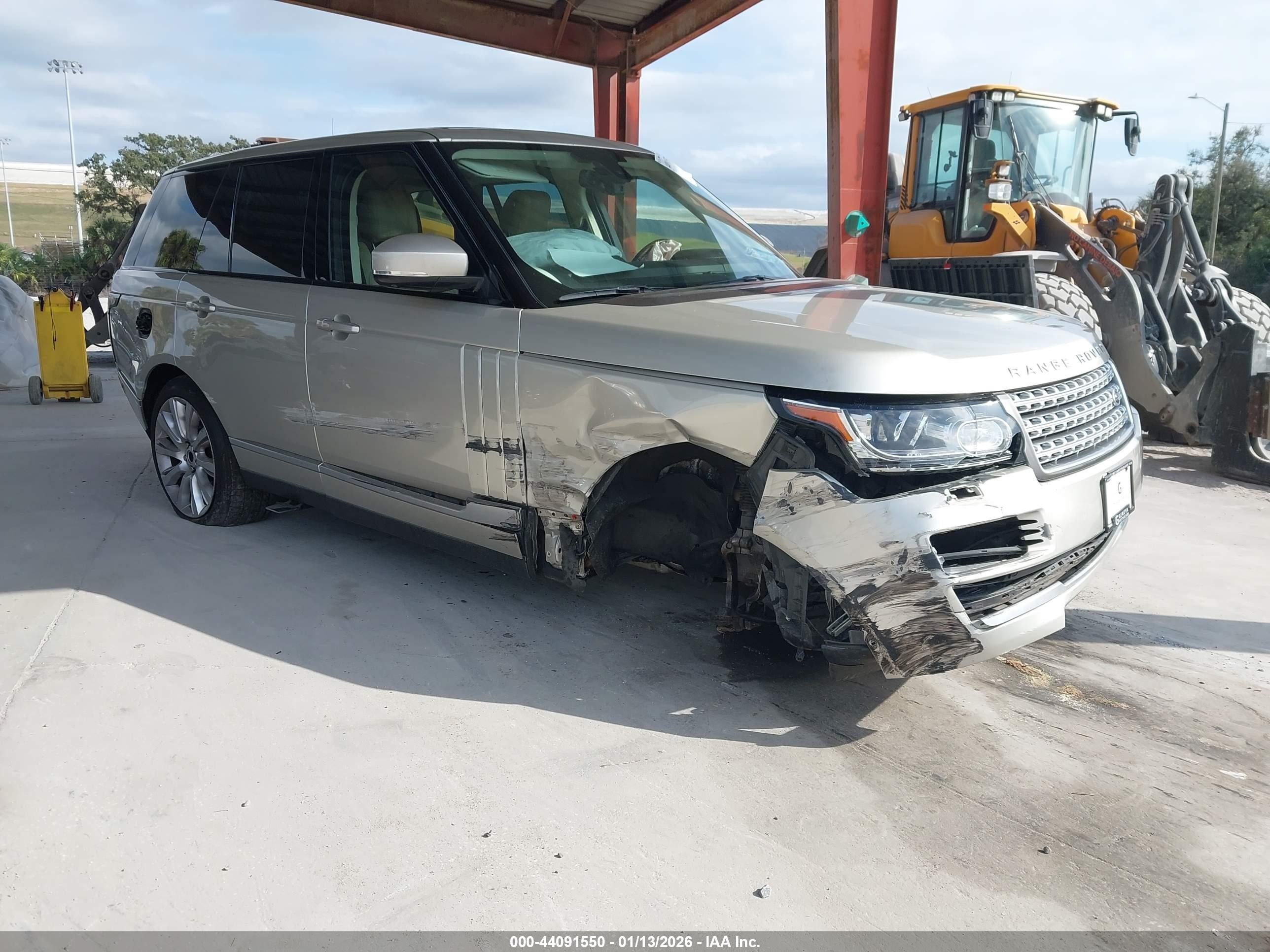 2013 Land Rover Range Rover SC, VIN SALGS2EF2DA109151 — Side