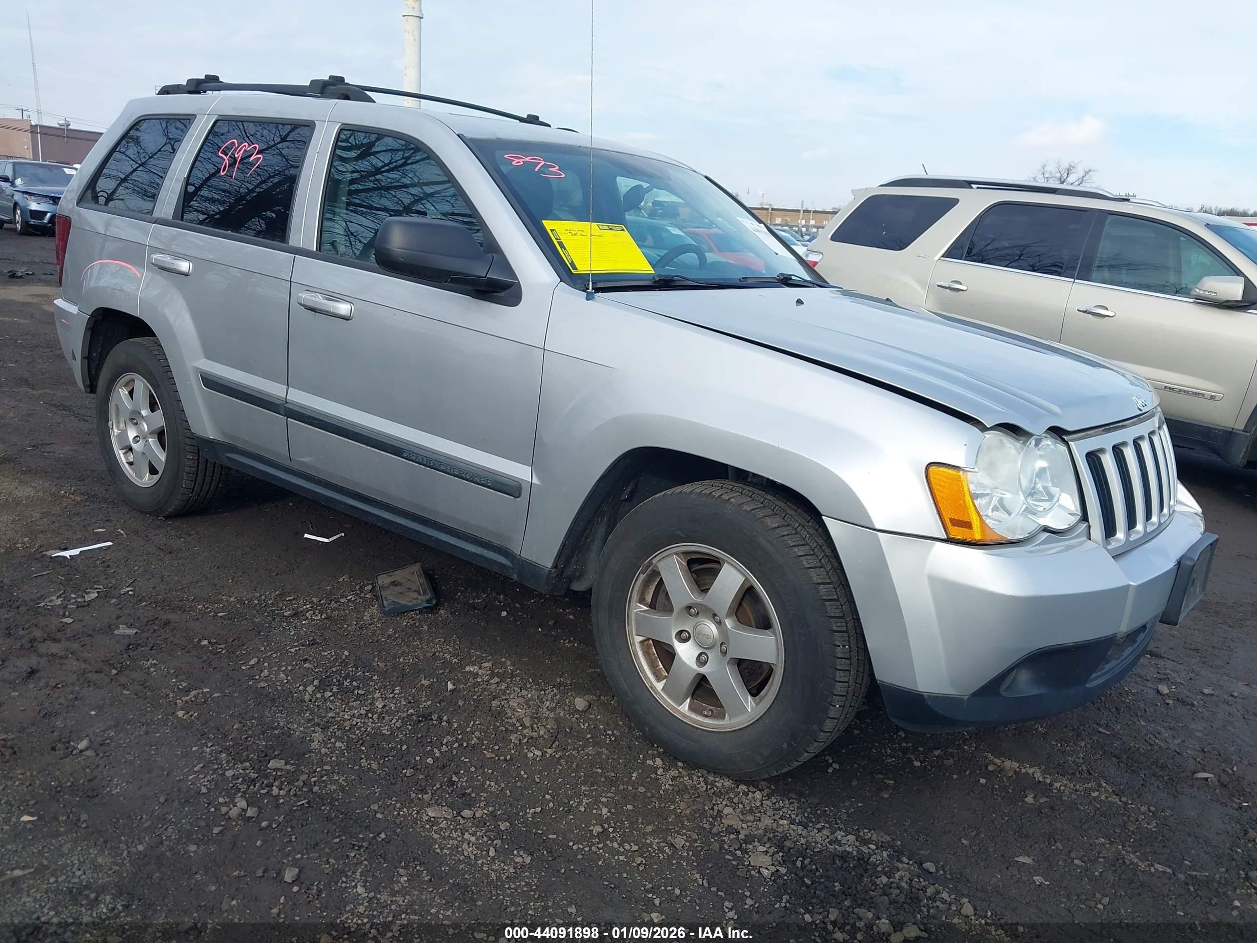 2009 Jeep Grand Cherokee Laredo, VIN 1J8GR48K49C515122 — All over