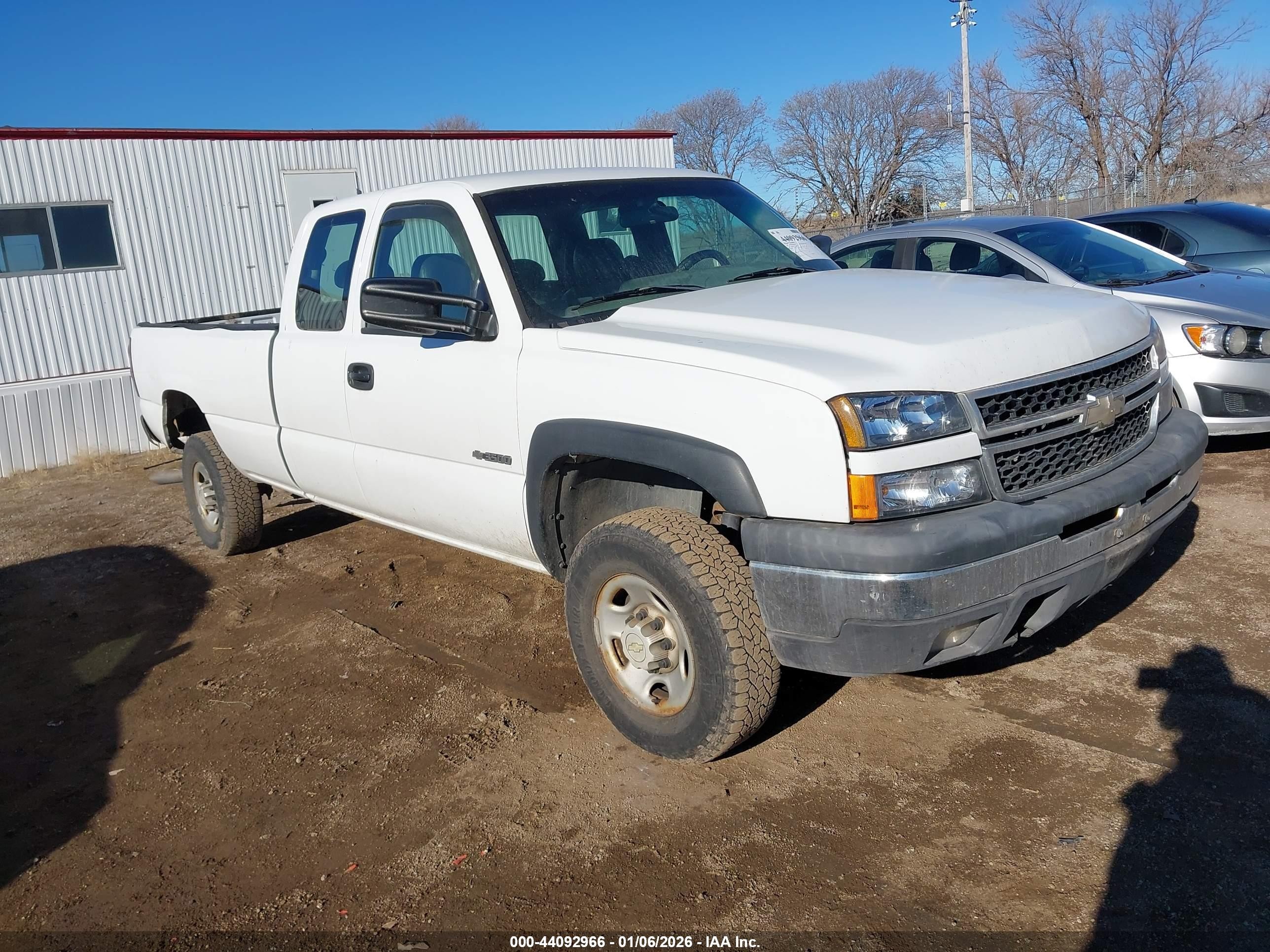 2007 Chevrolet Silverado 3500, VIN 1GCHK39U07E145606 — Not stated