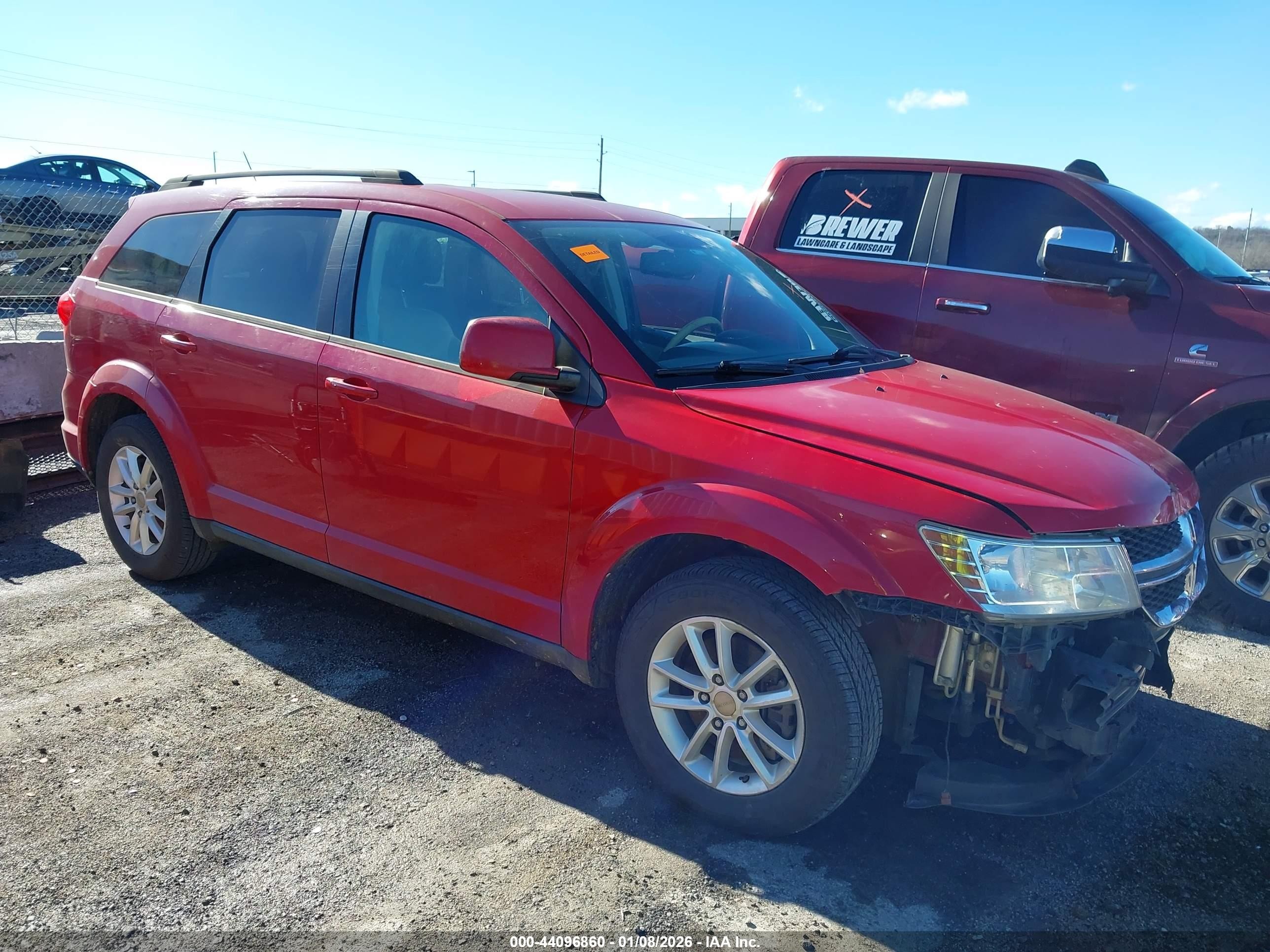 2013 Dodge Journey SXT, VIN 3C4PDCBG2DT673198 — Front end