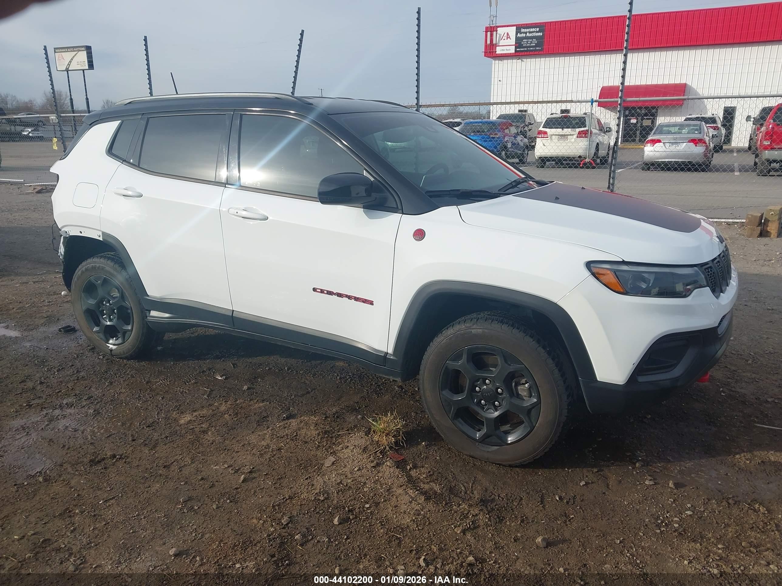 2023 Jeep Compass Trailhawk, VIN 3C4NJDDN5PT568449 — Rear end