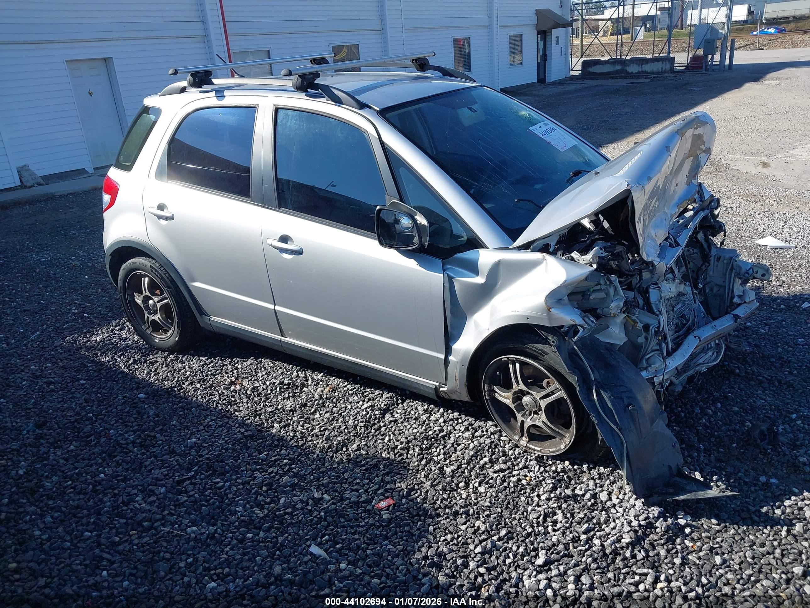 2012 Suzuki SX4 Crossover, VIN JS2YB5A31C6302553 — Front end