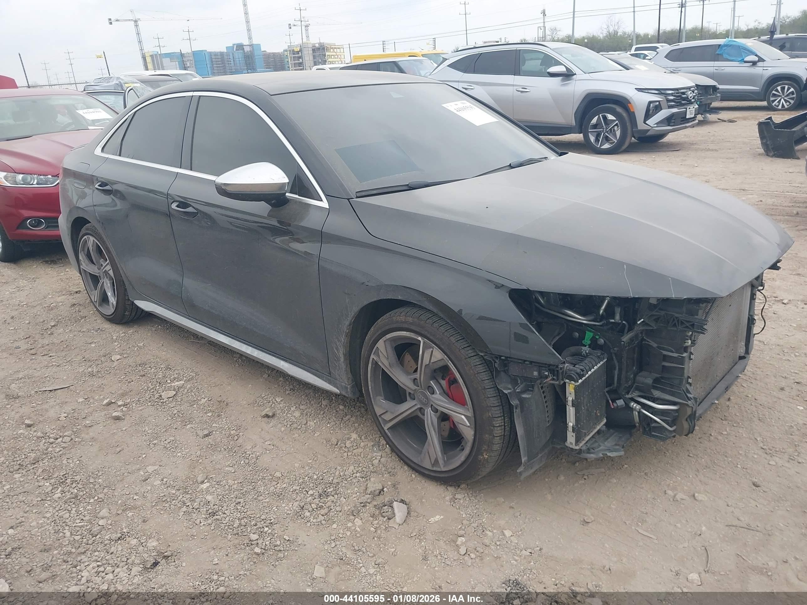 2023 Audi S3 Premium Plus, VIN WAUH3DGY3PA106912 — Перед