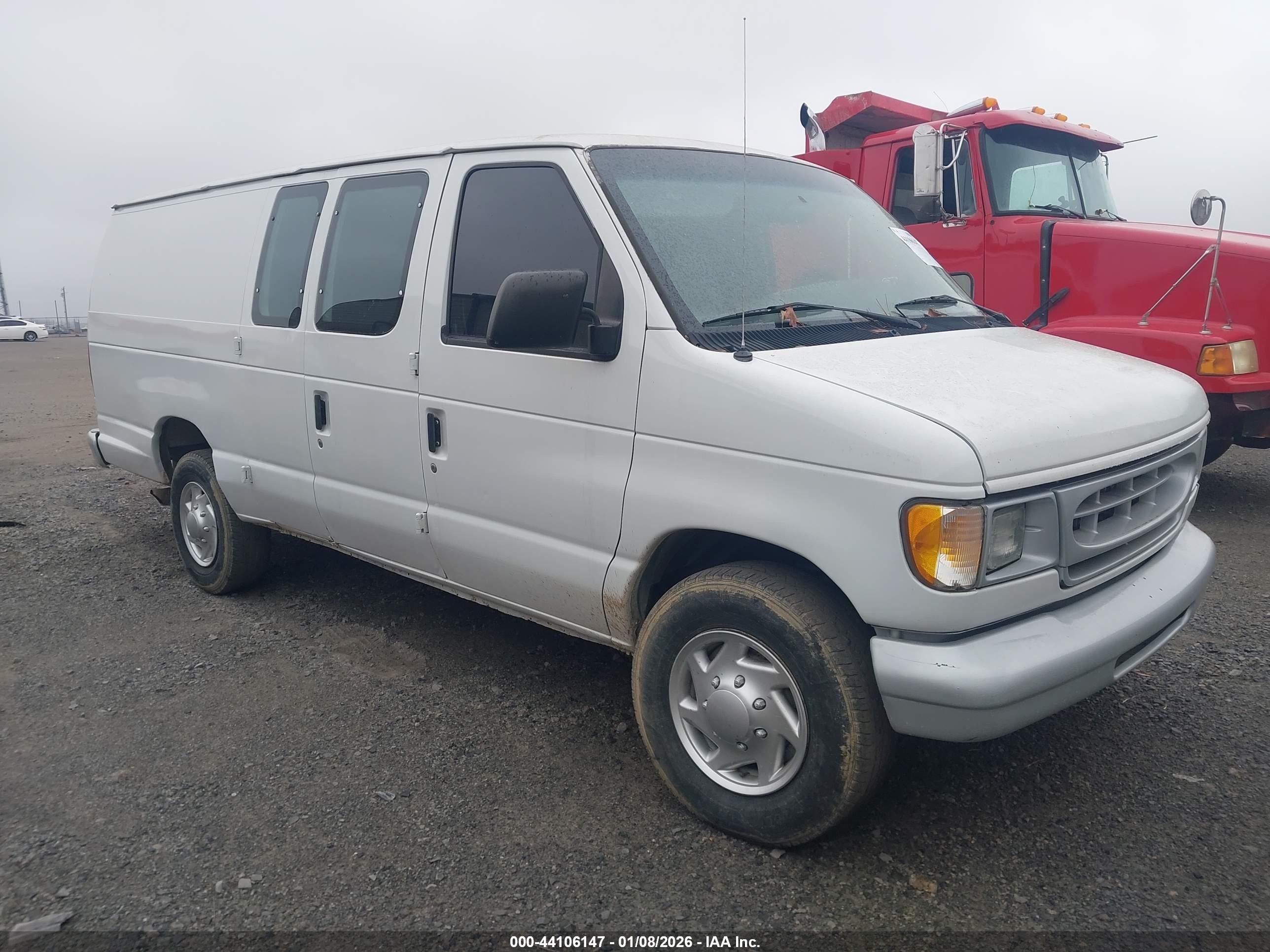 2003 Ford E-350, VIN 1FTSS34F23HA95198 — Undercarriage