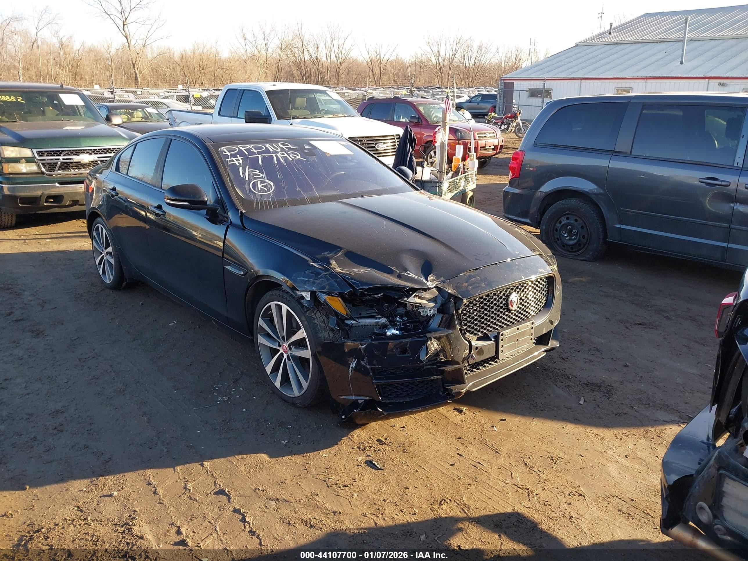2018 Jaguar XE, VIN SAJAK4GX6JCP36483 — Front end