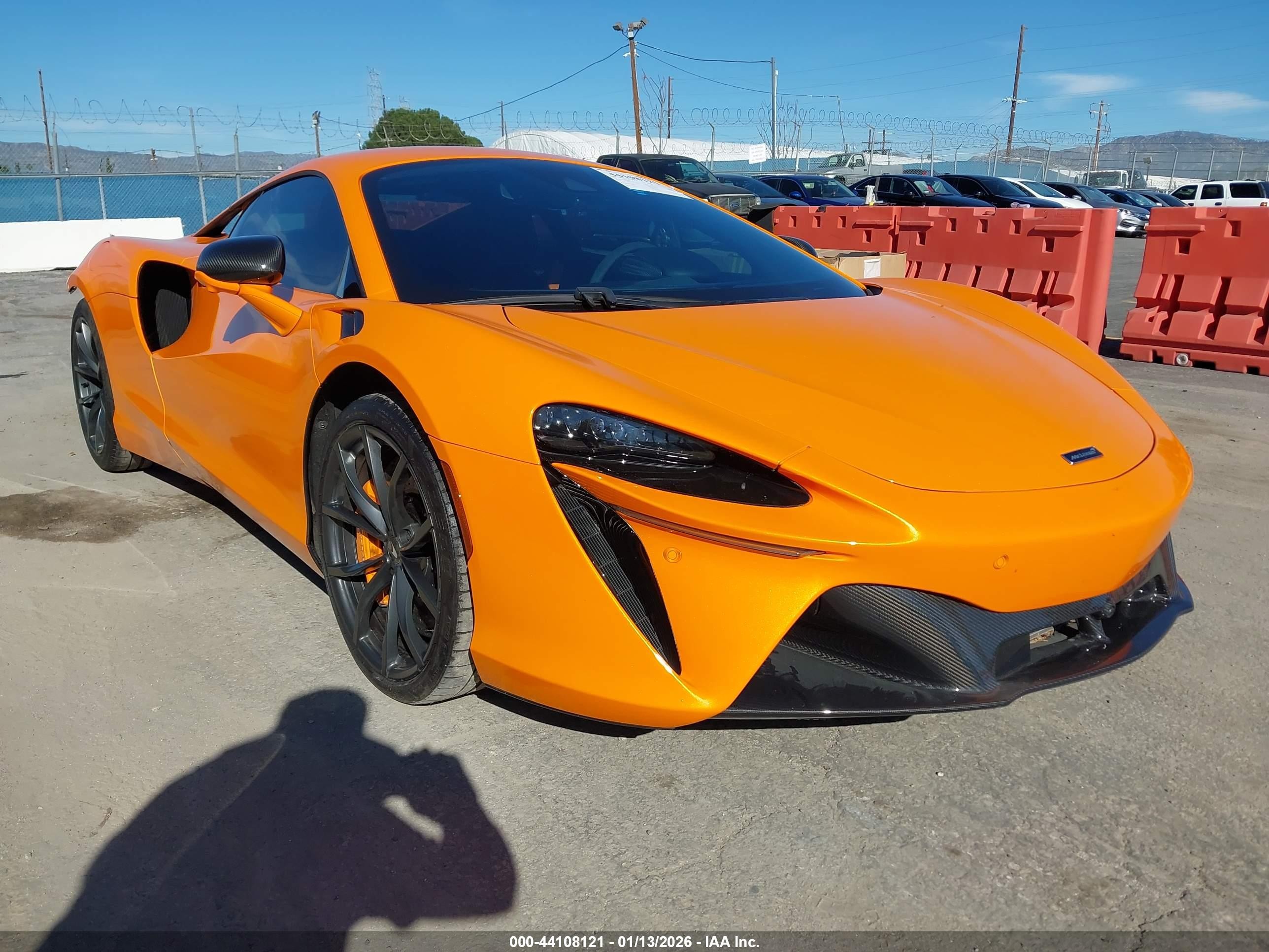 2023 McLaren Artura, VIN SBM16AEA5PW001458 — Rear end