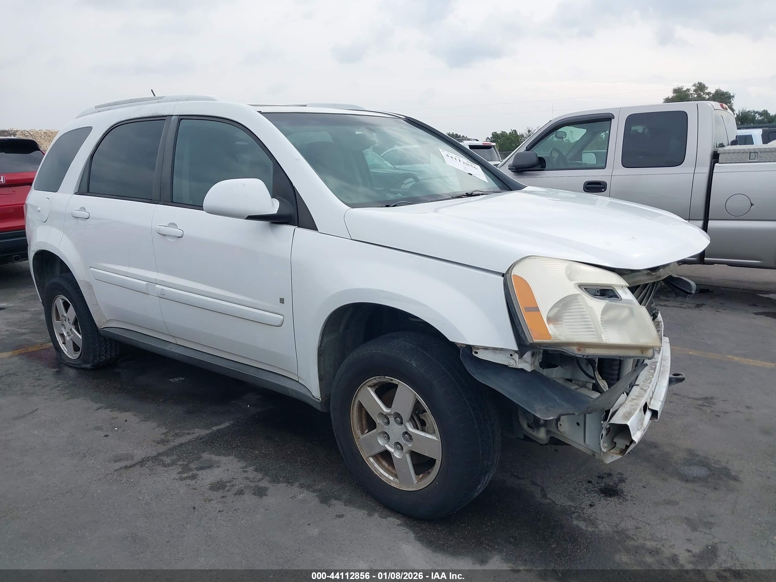 2008 Chevrolet Equinox LT, VIN 2CNDL33F886335614 — Front end