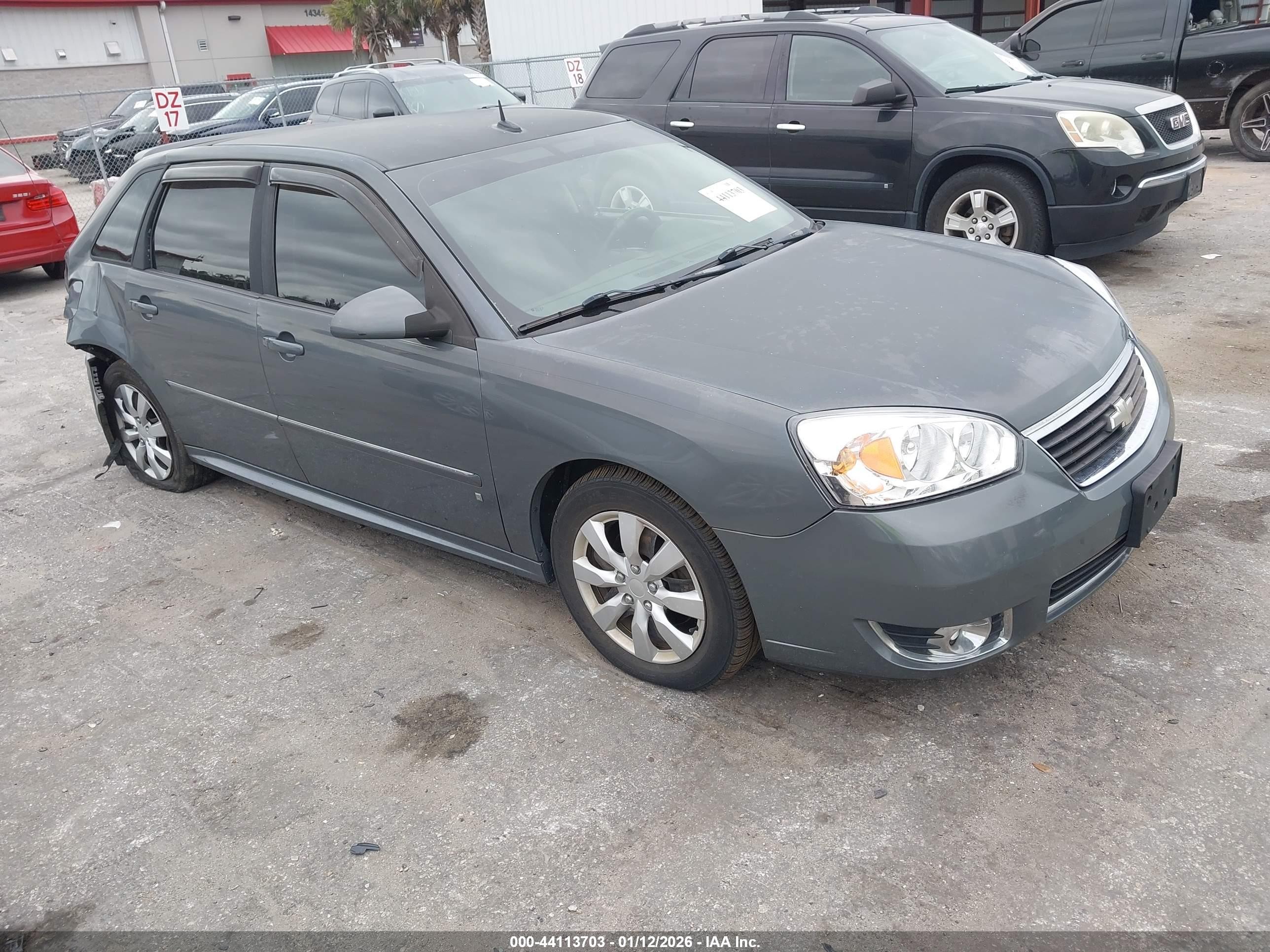 2007 Chevrolet Malibu Maxx LT, VIN 1G1ZT67N77F252749 — Rear end