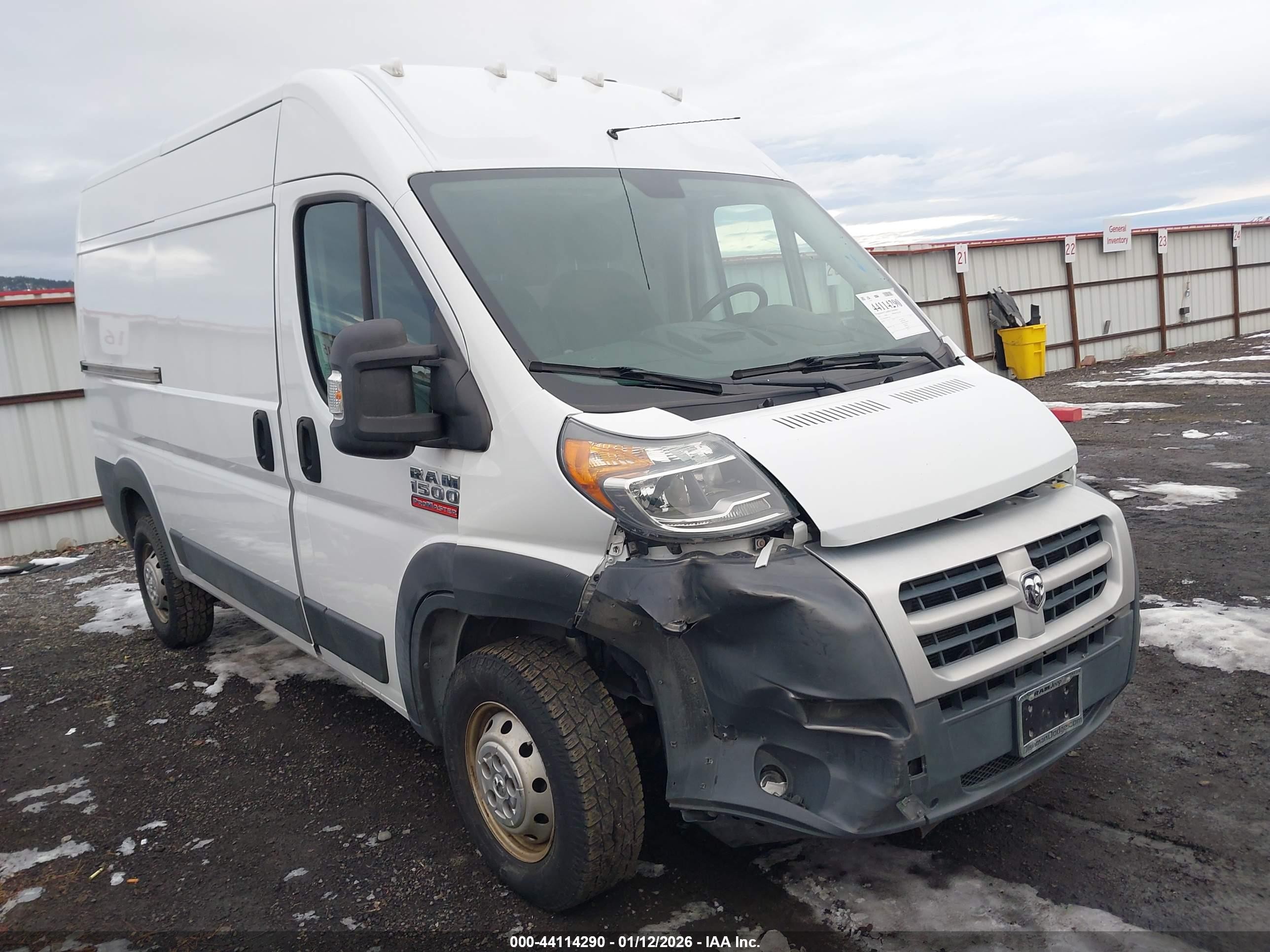2015 Ram ProMaster Cargo, VIN 3C6TRVBG8FE501400 — Front end