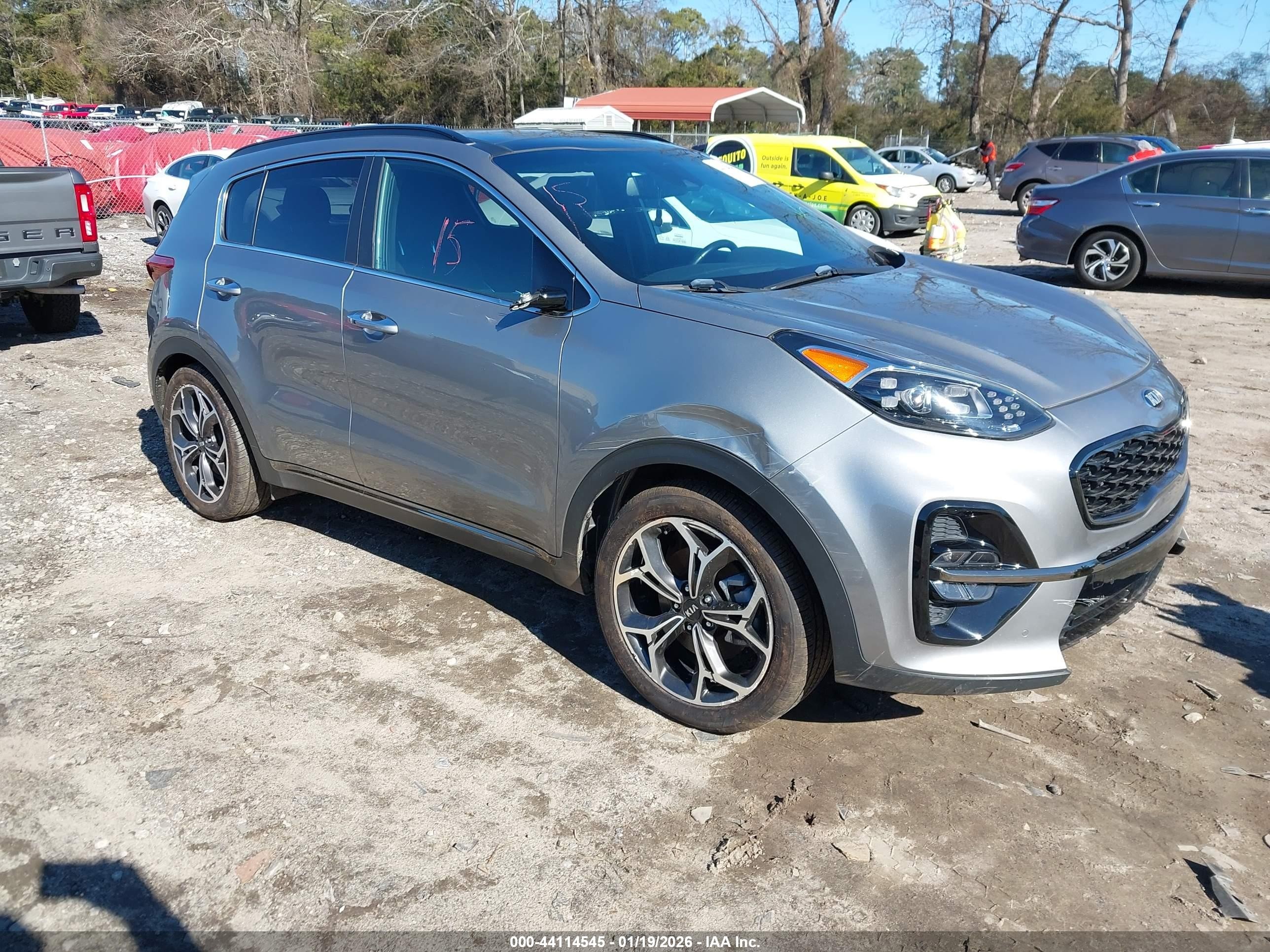 2021 Kia Sportage SX Turbo, VIN KNDPR3A65M7910507 — Undercarriage
