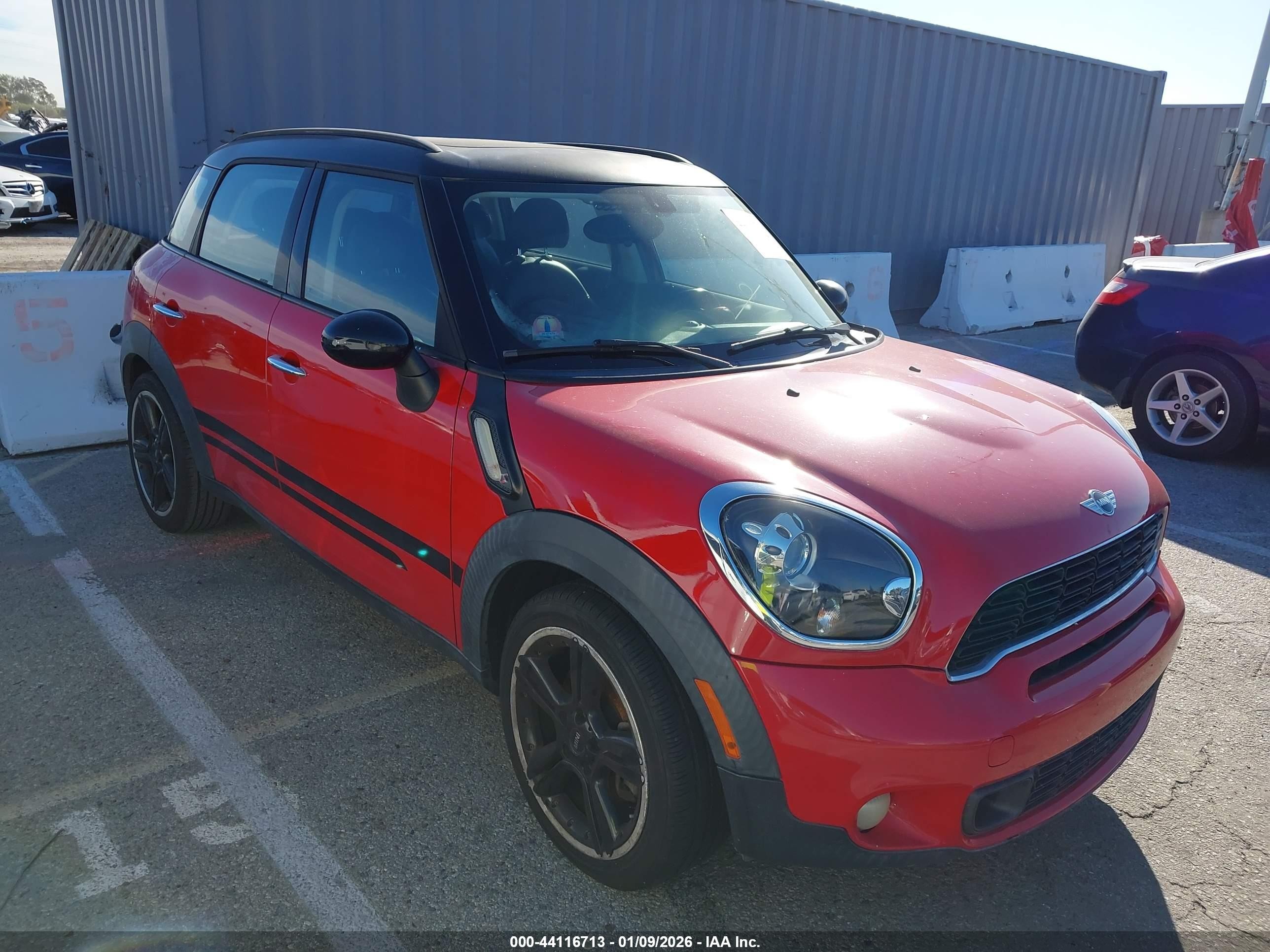 2012 MINI Countryman S, VIN WMWZC3C58CWL87886 — Fresh water flood