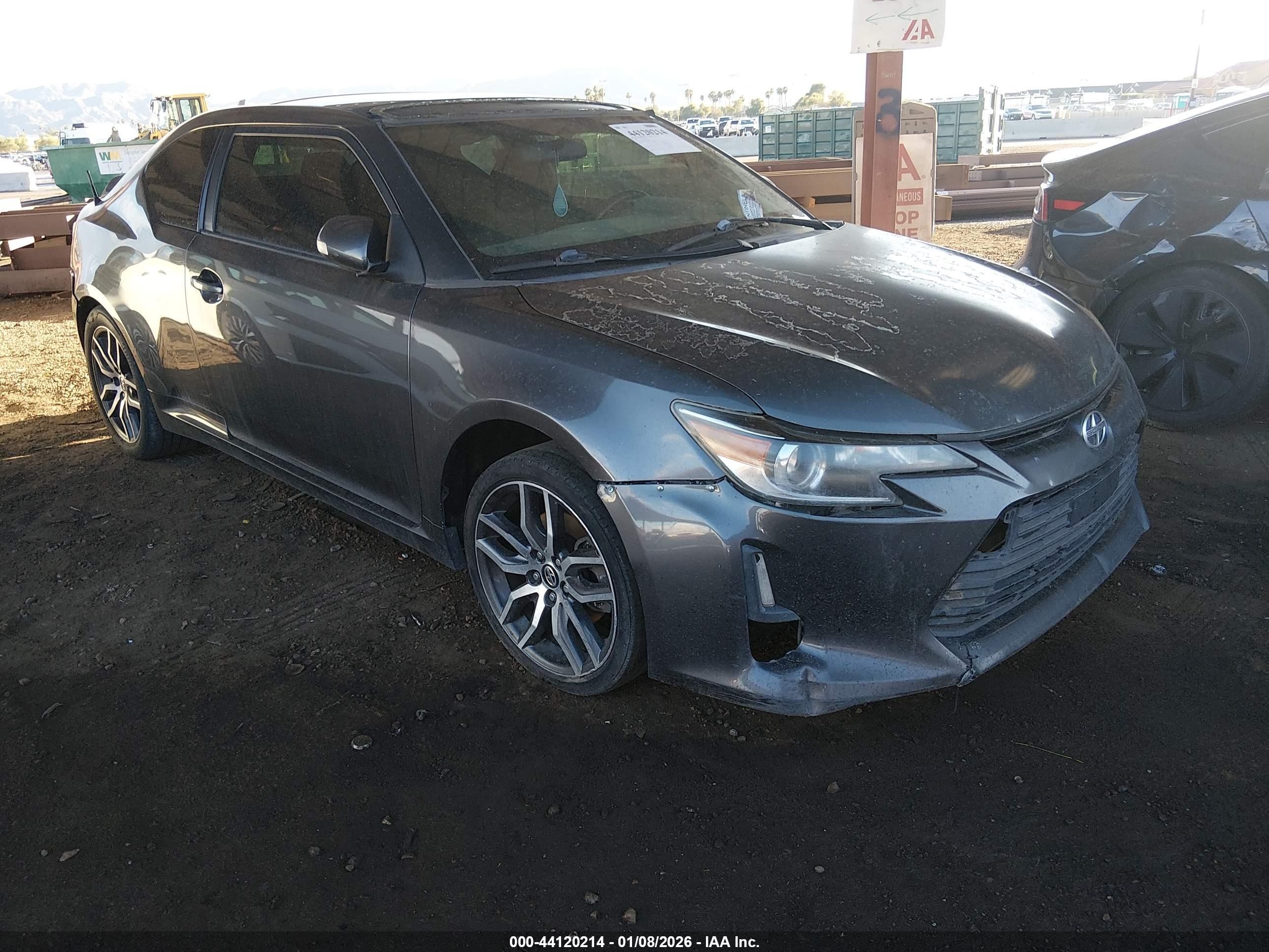 2015 Scion tC, VIN JTKJF5C79F3089740 — Front end