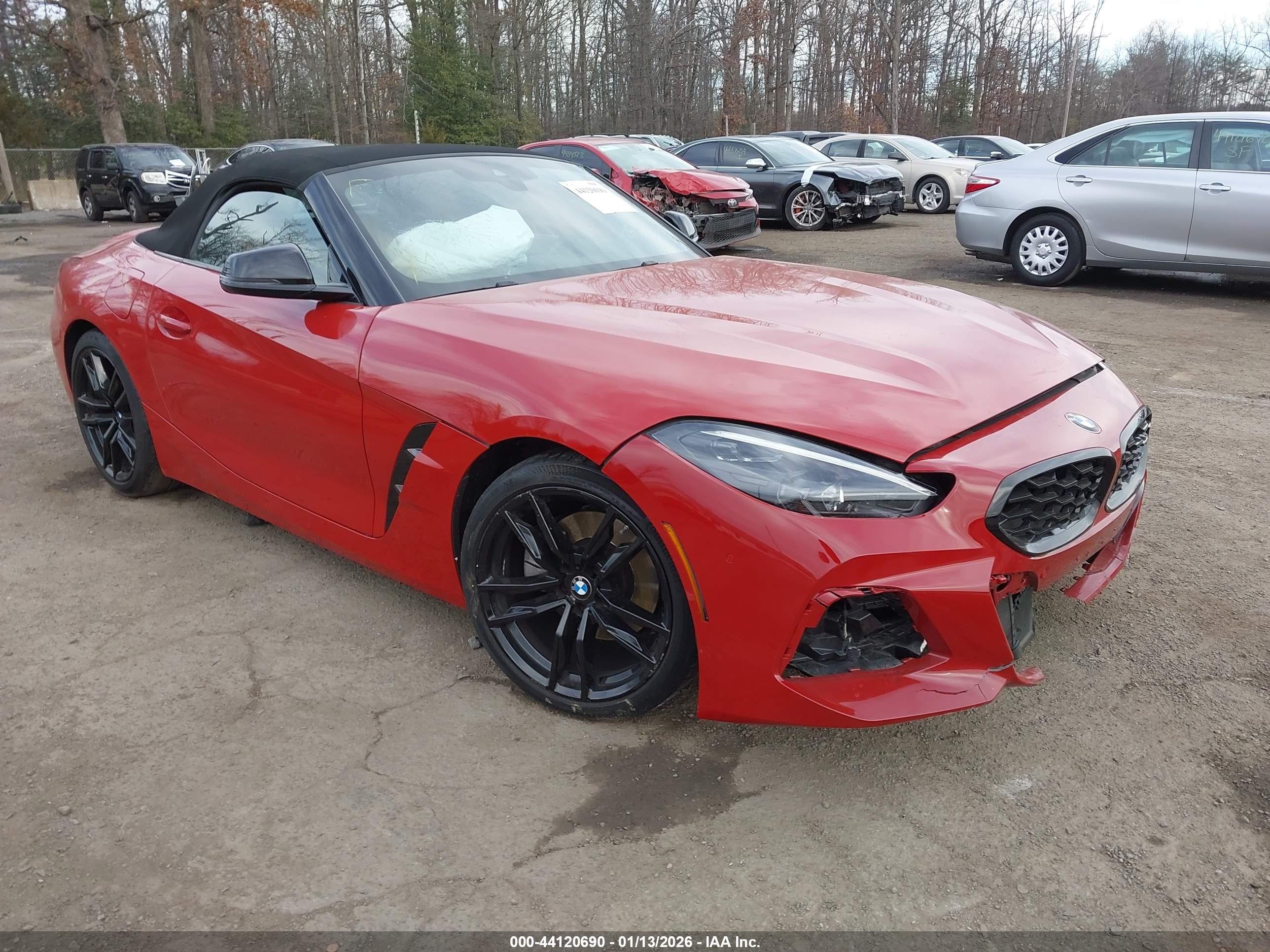 2024 BMW Z4 sDrive30i, VIN WBAHF3C05RWY33458 — Front end