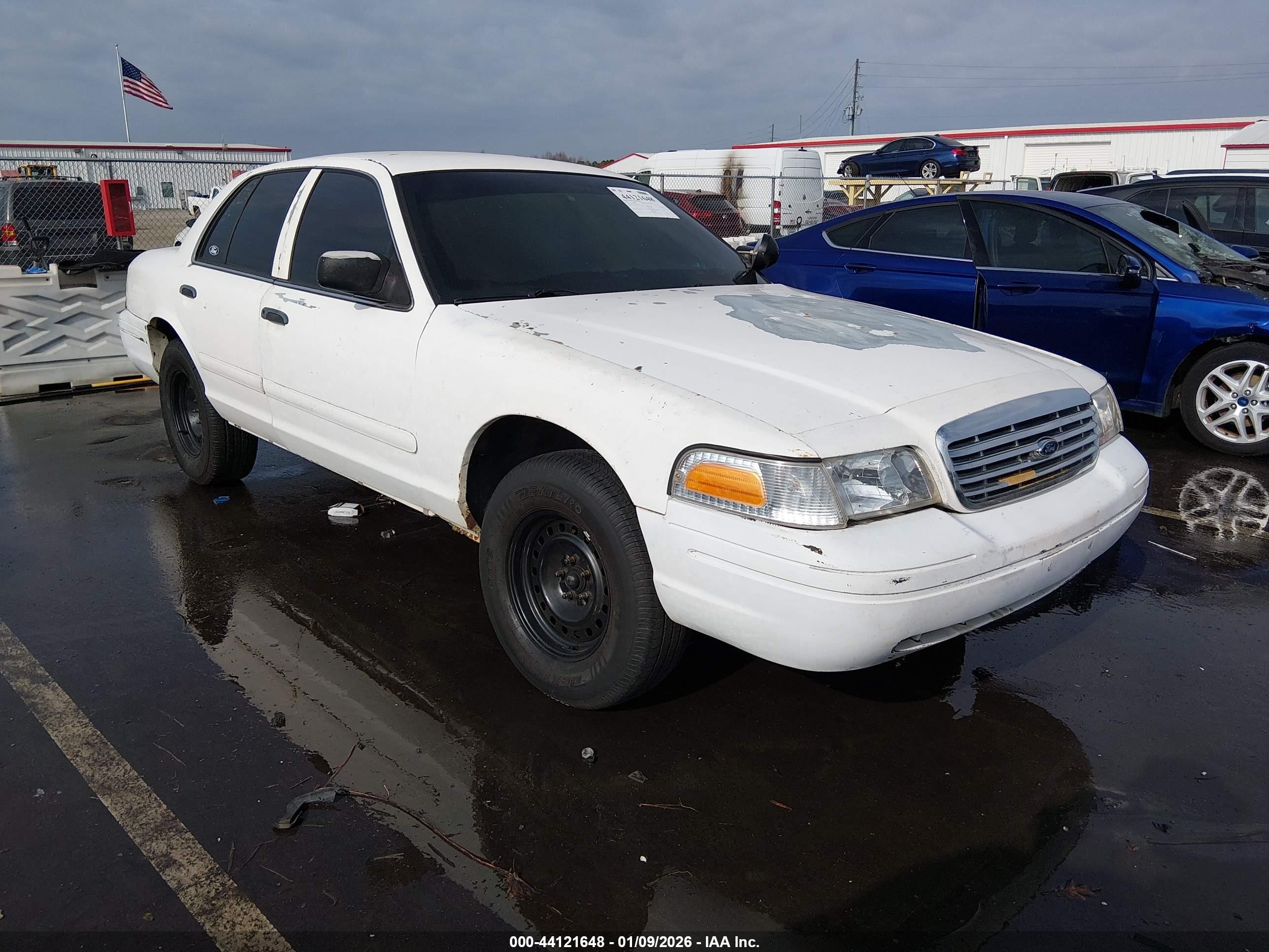 2001 Ford Crown Victoria Police Interceptor, VIN 2FAFP71WX1X107924 — Interior fire