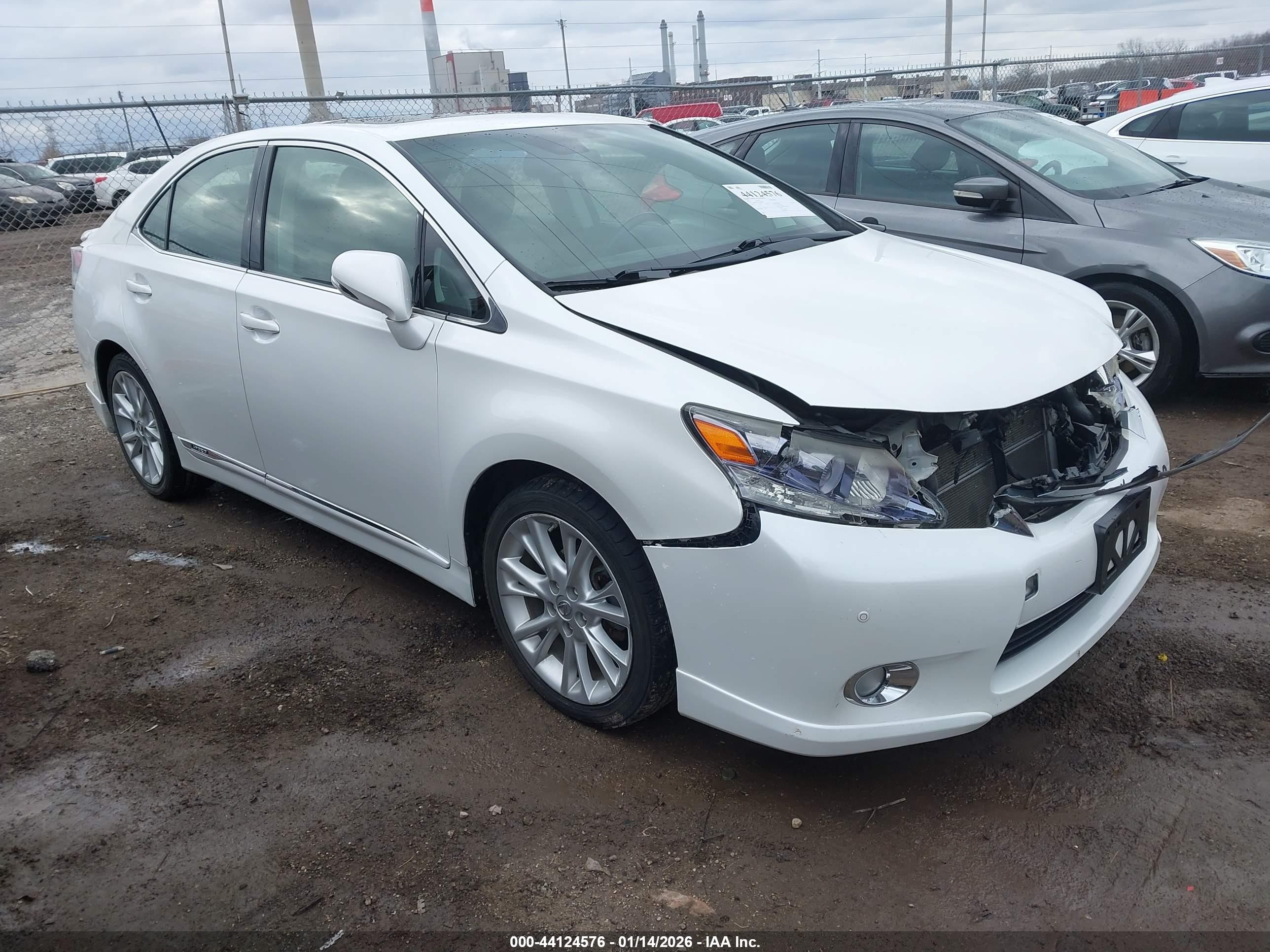 2012 Lexus HS 250h, VIN JTHBB1BA3C2049084 — Front end