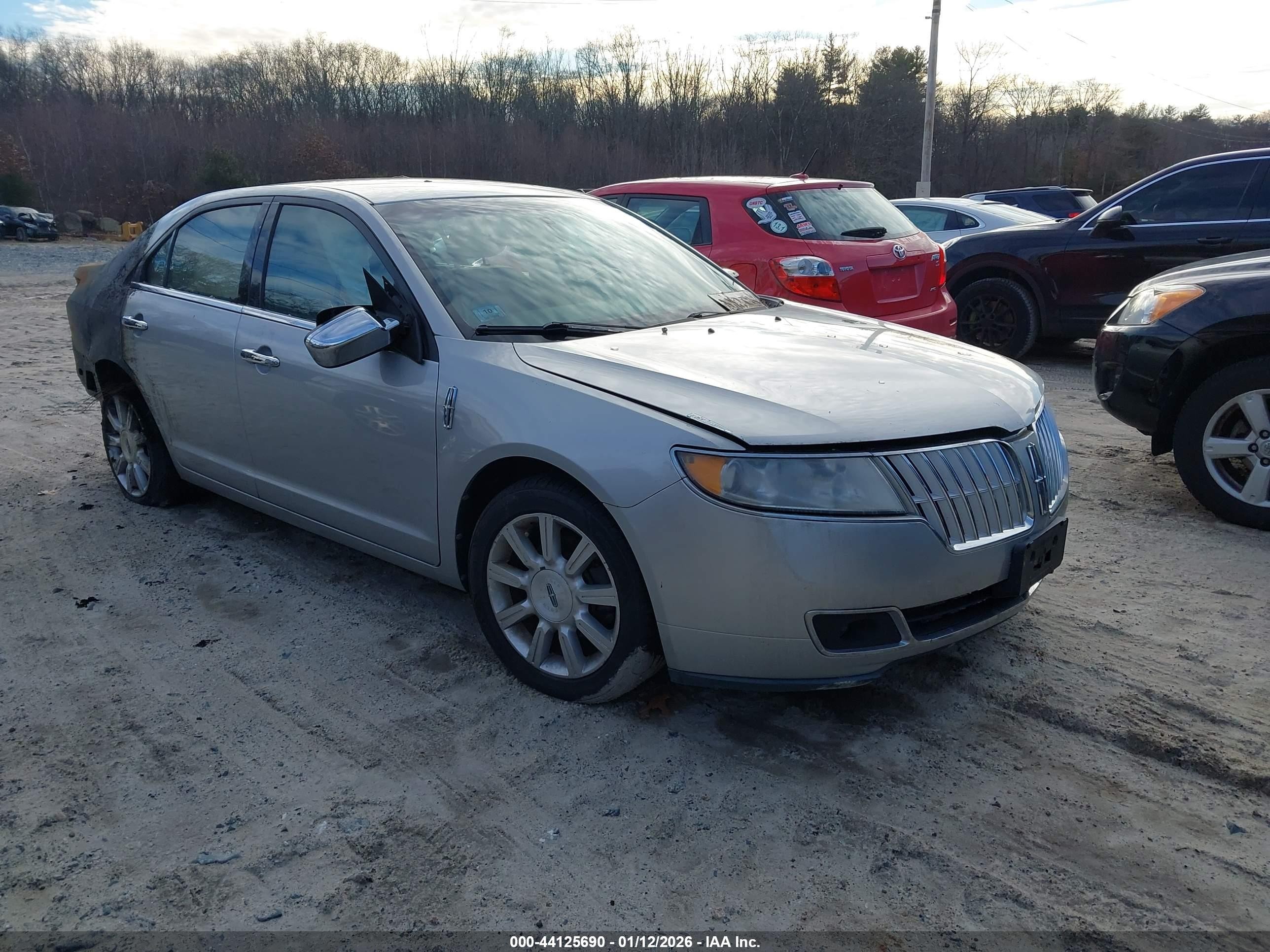 2010 Lincoln MKZ, VIN 3LNHL2GC3AR617041 — Burn