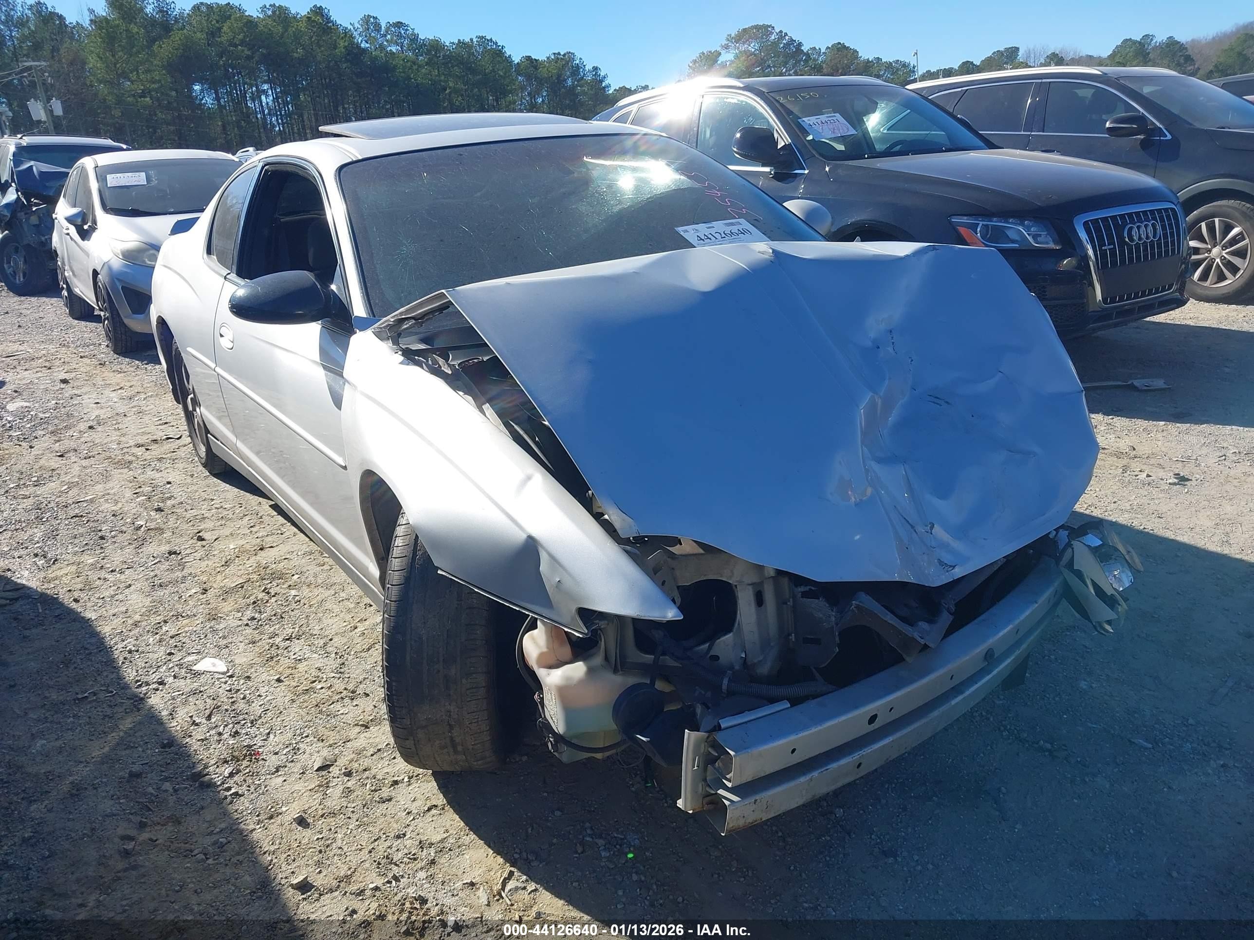 2003 Chevrolet Monte Carlo LS, VIN 2G1WW12E339354539 — Front end