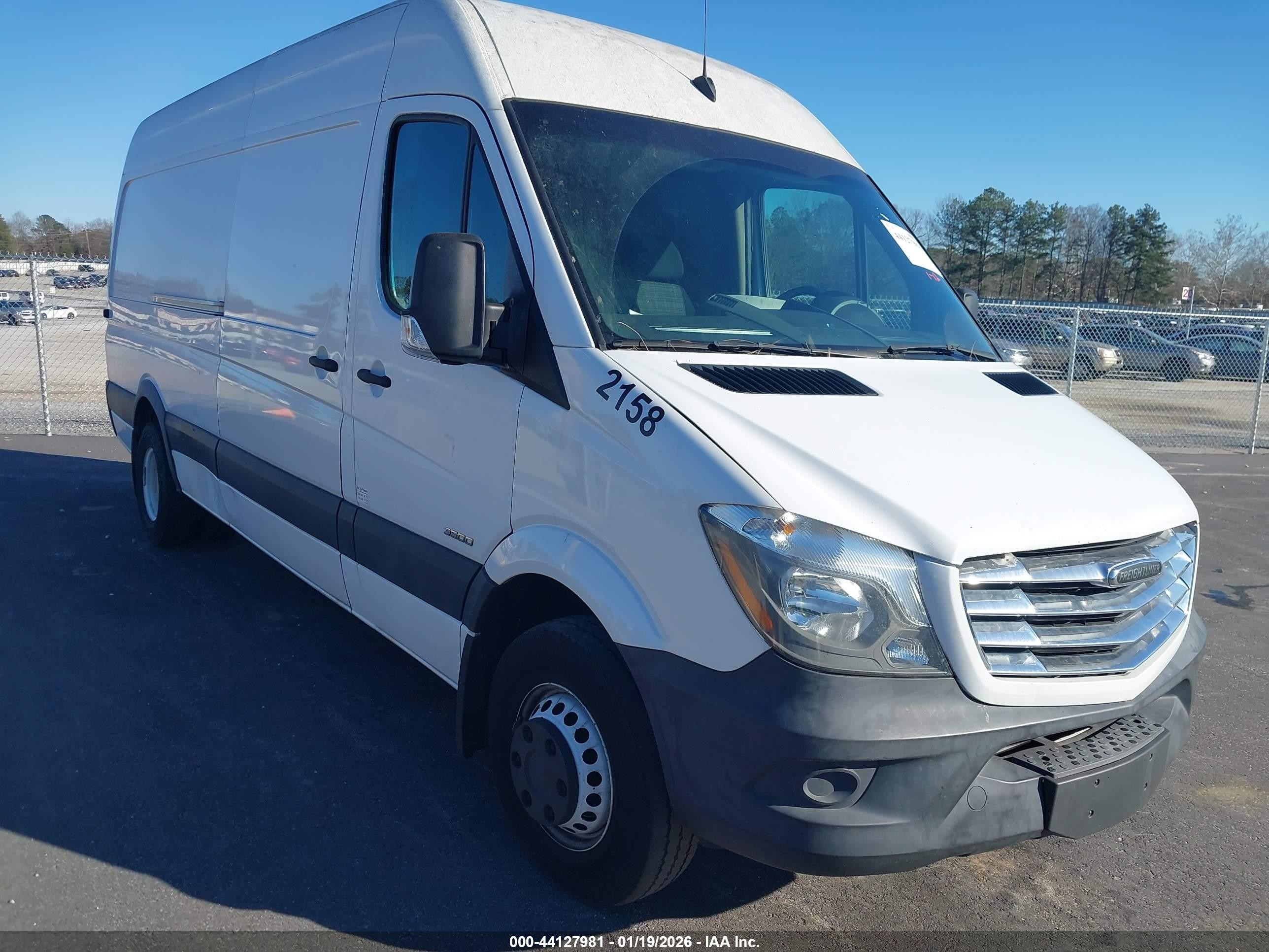 2016 Freightliner Sprinter Cargo, VIN WDYPF1CD2GP214950 — Normal wear