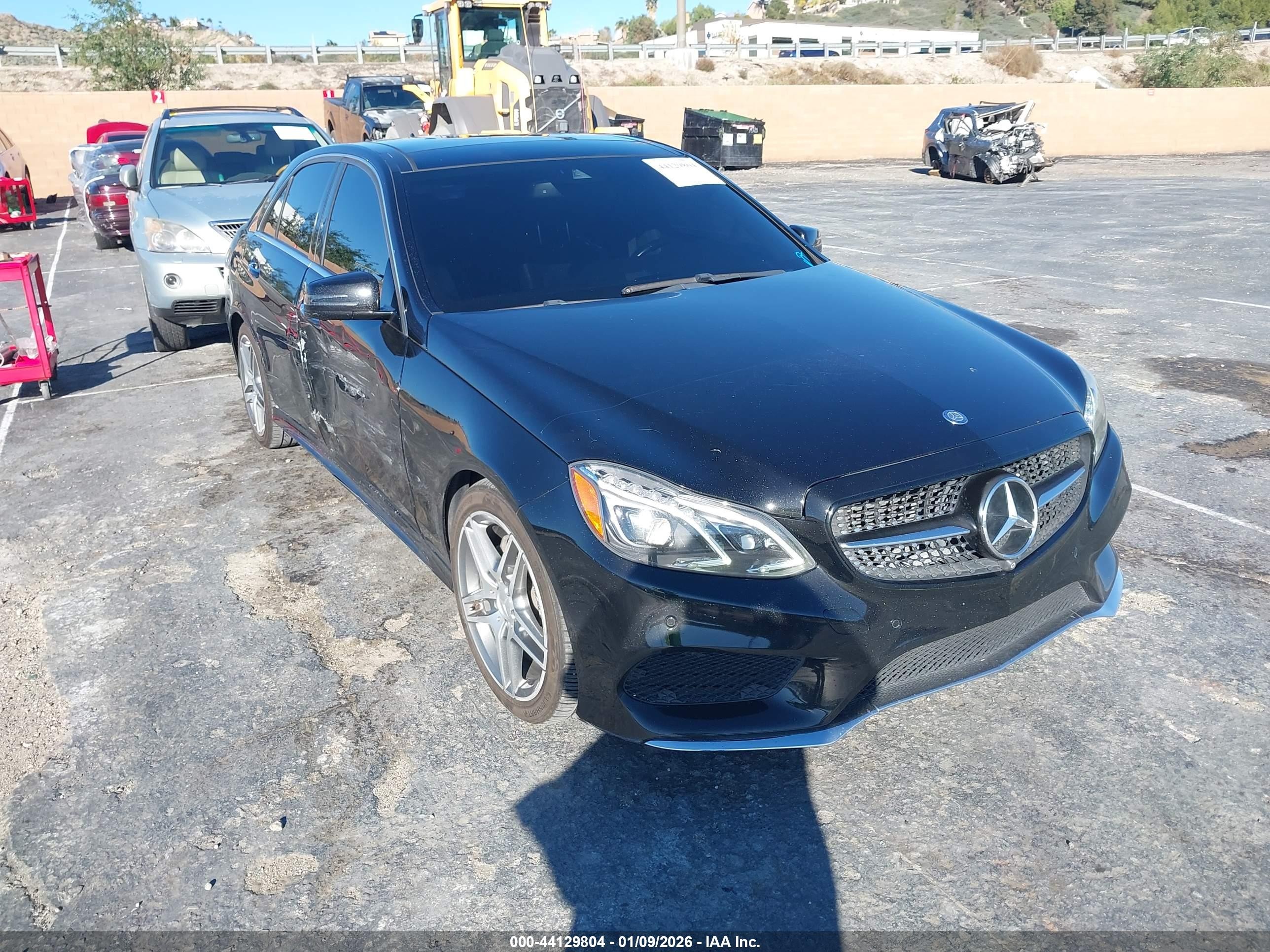2016 Mercedes-Benz E 350 Luxury, VIN WDDHF5KB0GB172367 — Side
