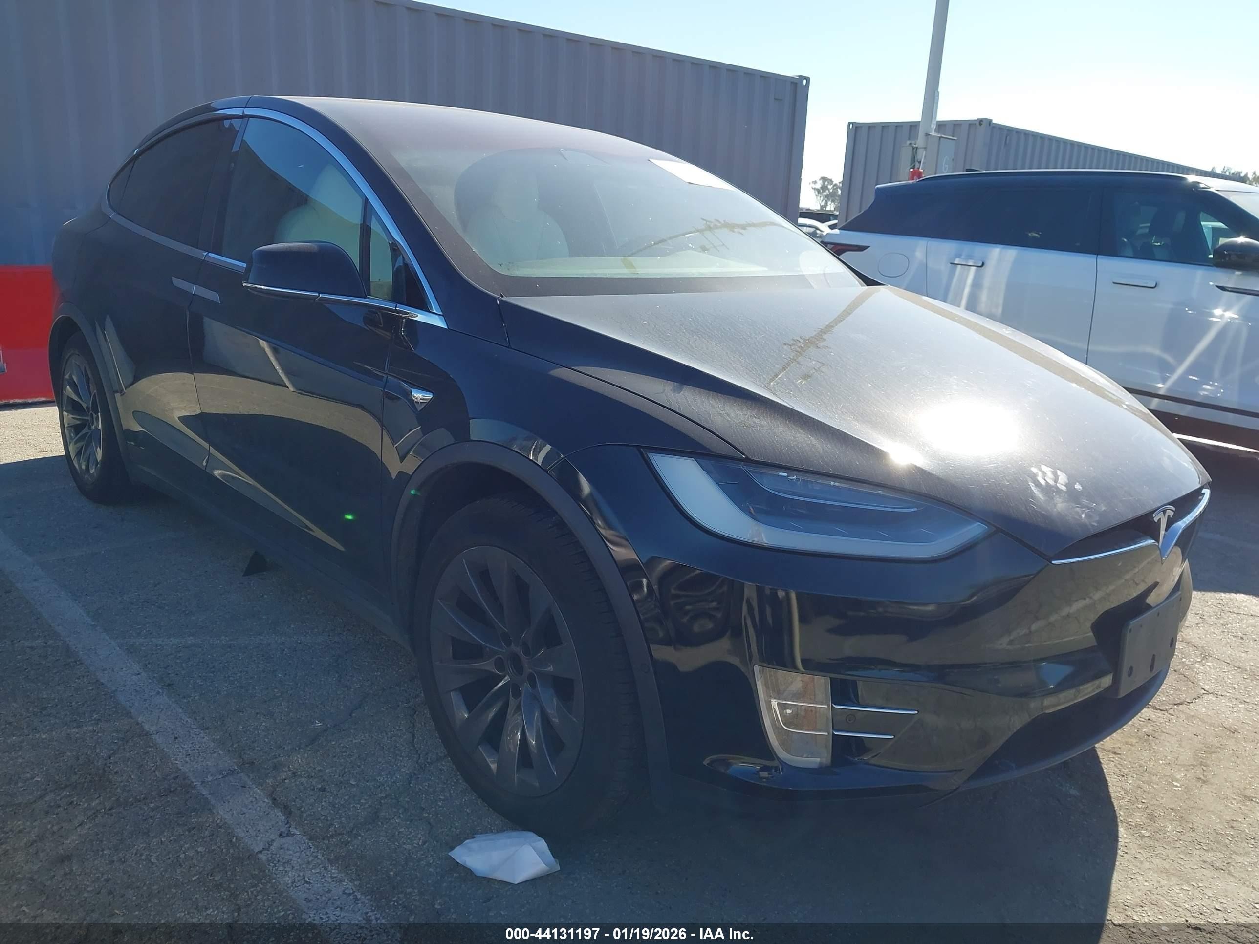 2020 Tesla Model X Long Range, VIN 5YJXCAE20LF239771 — Mechanical