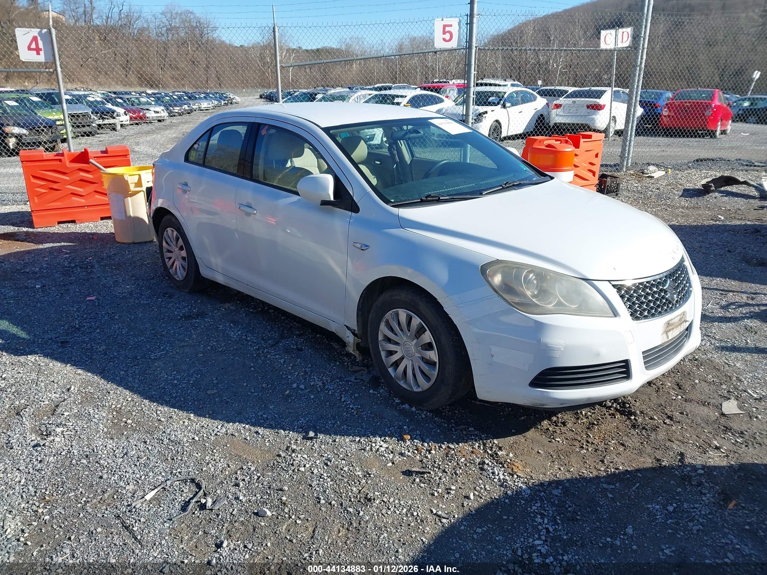 2011 Suzuki Kizashi S, VIN JS2RE9A18B6110093 — Rear end
