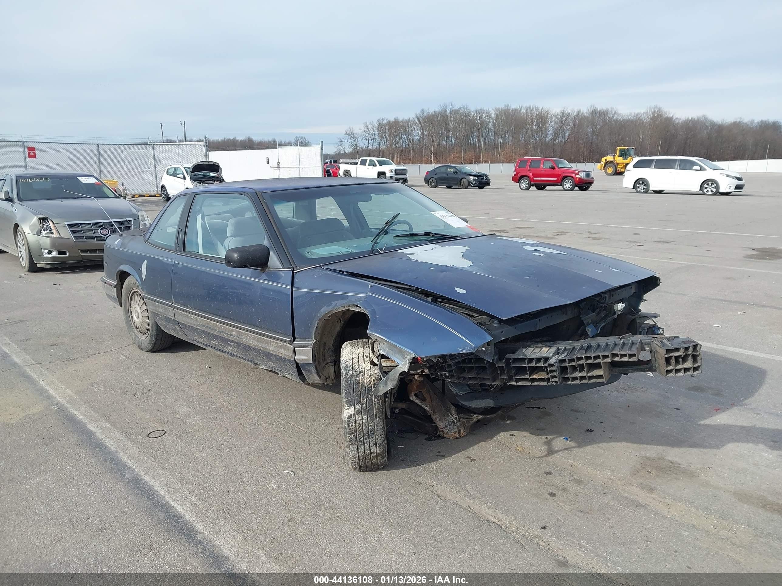 1993 Buick Regal, VIN 2G4WD14TXP1418715 — По всему кузову