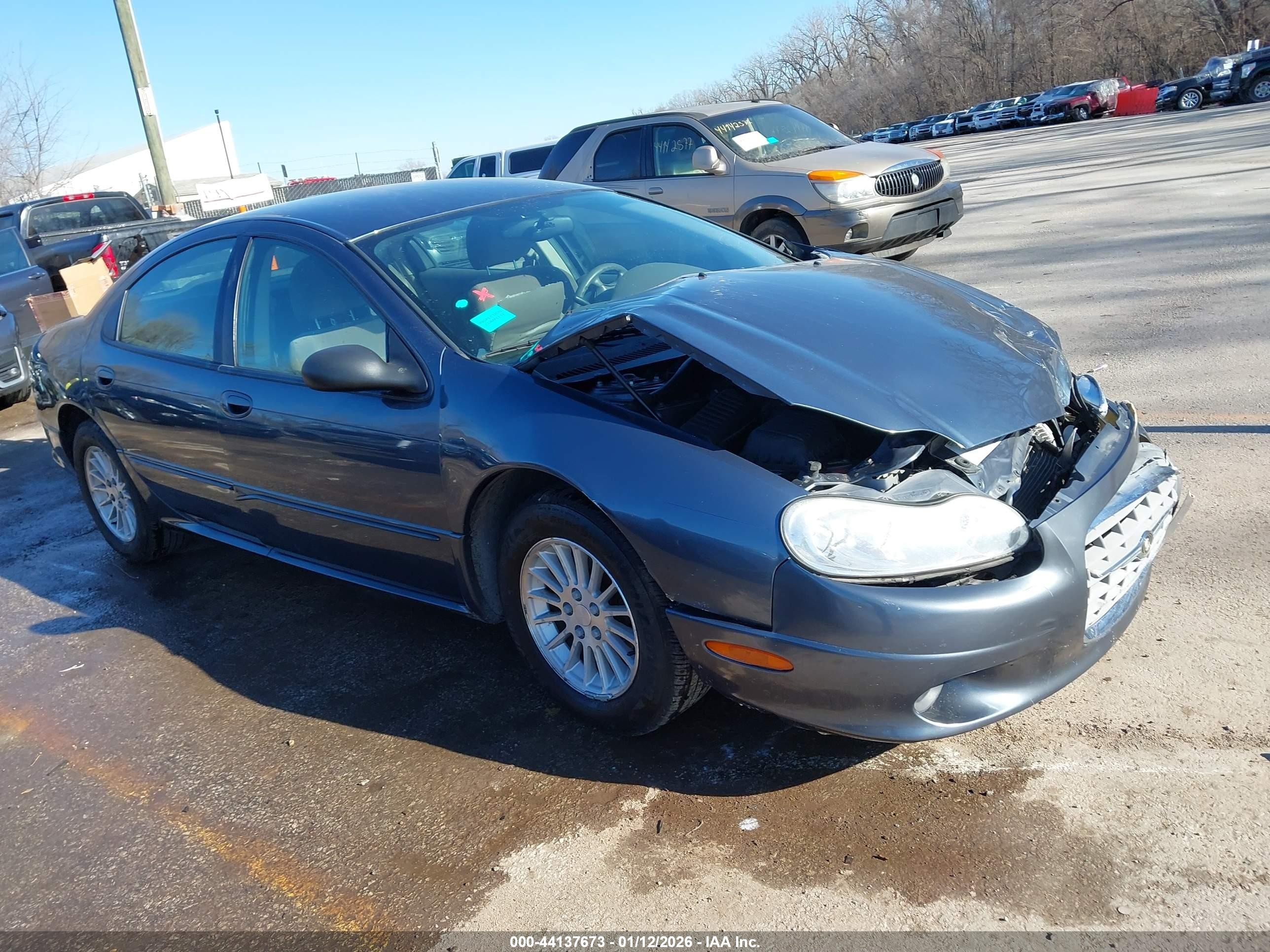2003 Chrysler Concorde, VIN 2C3AD46R93H567379 — Front end