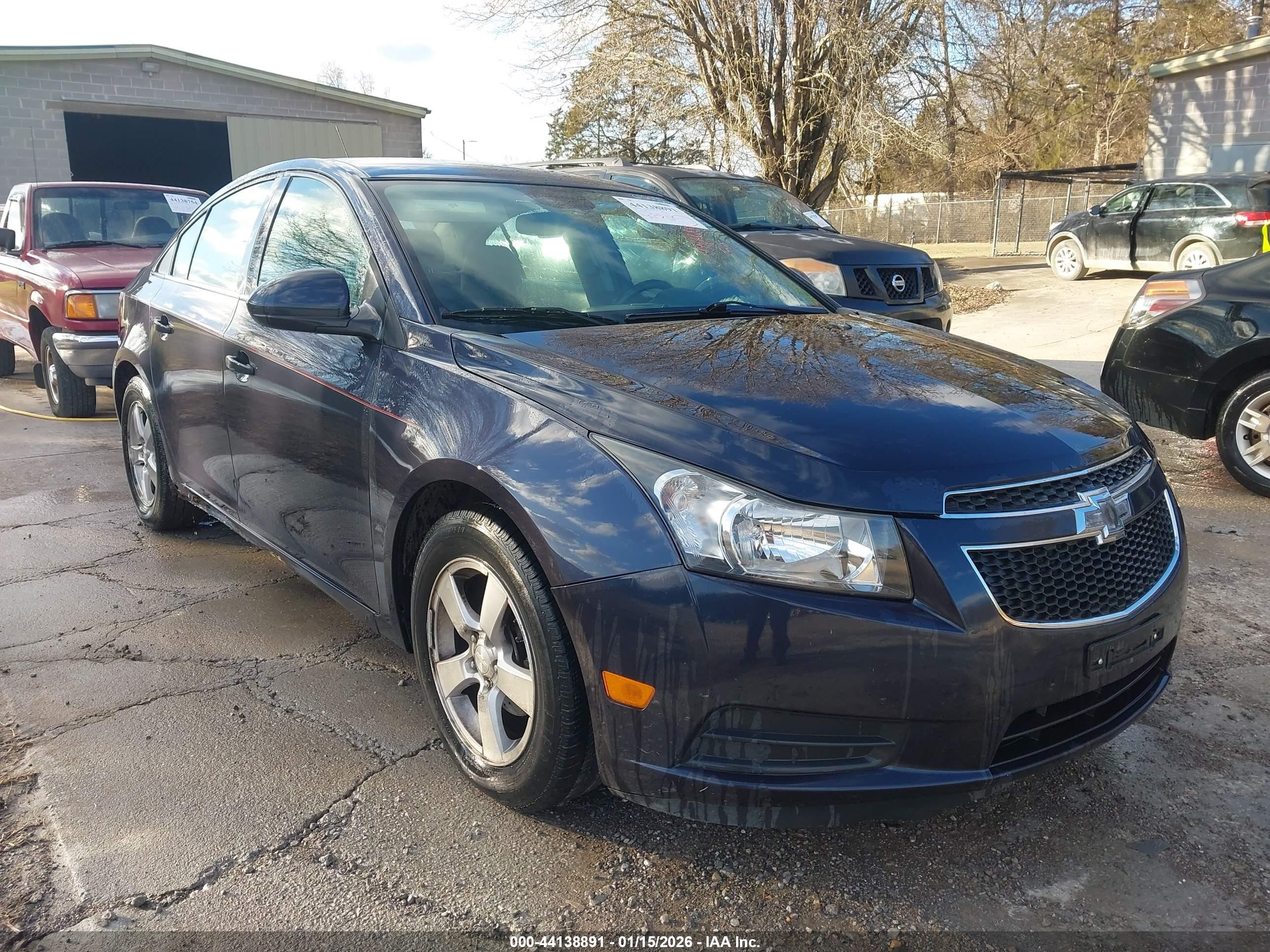 2014 Chevrolet Cruze 1LT, VIN 1G1PC5SB9E7314819 — Normal wear
