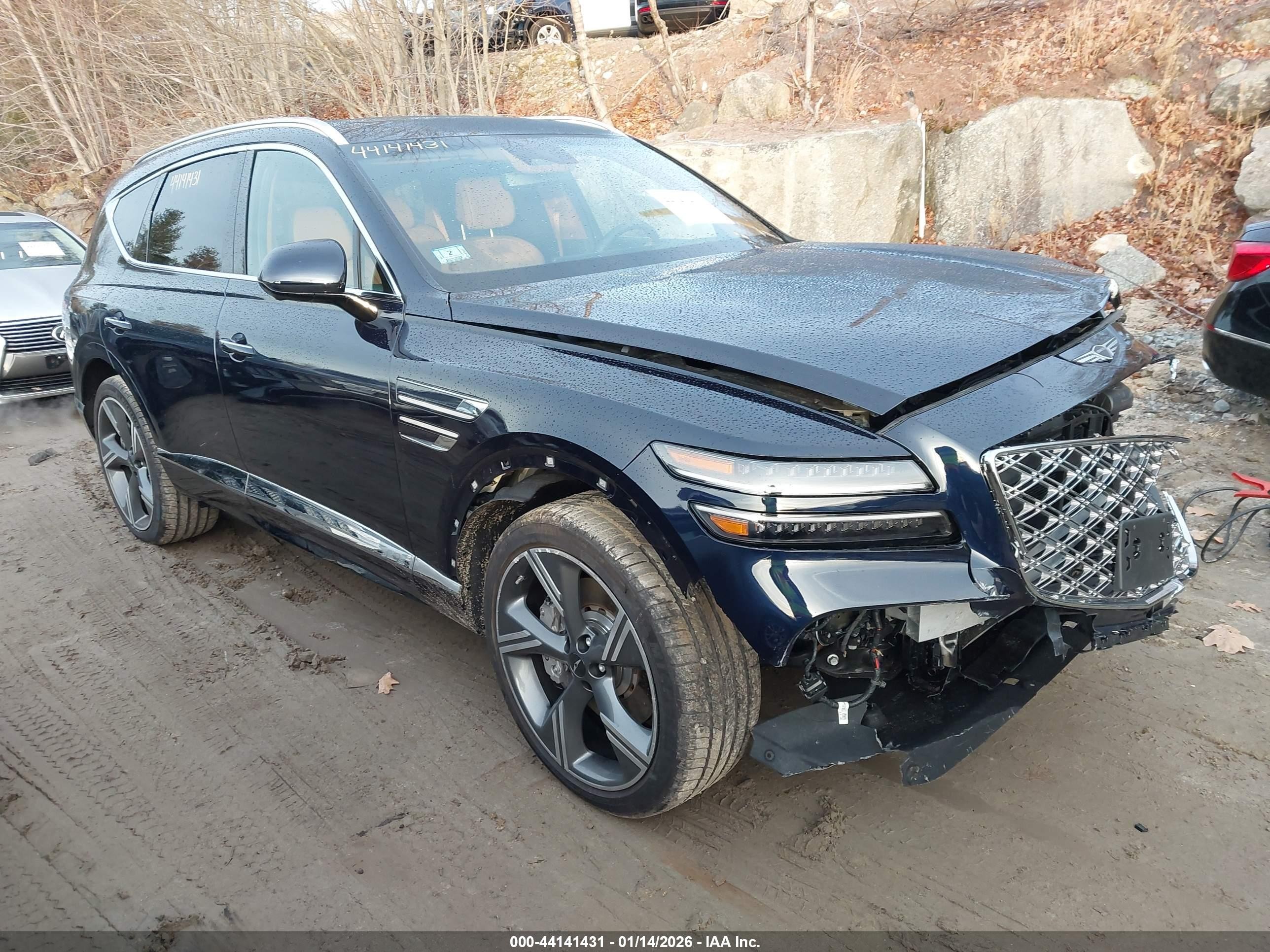 2025 Genesis GV80 Prestige, VIN KMUHEESC7SU257349 — Front end