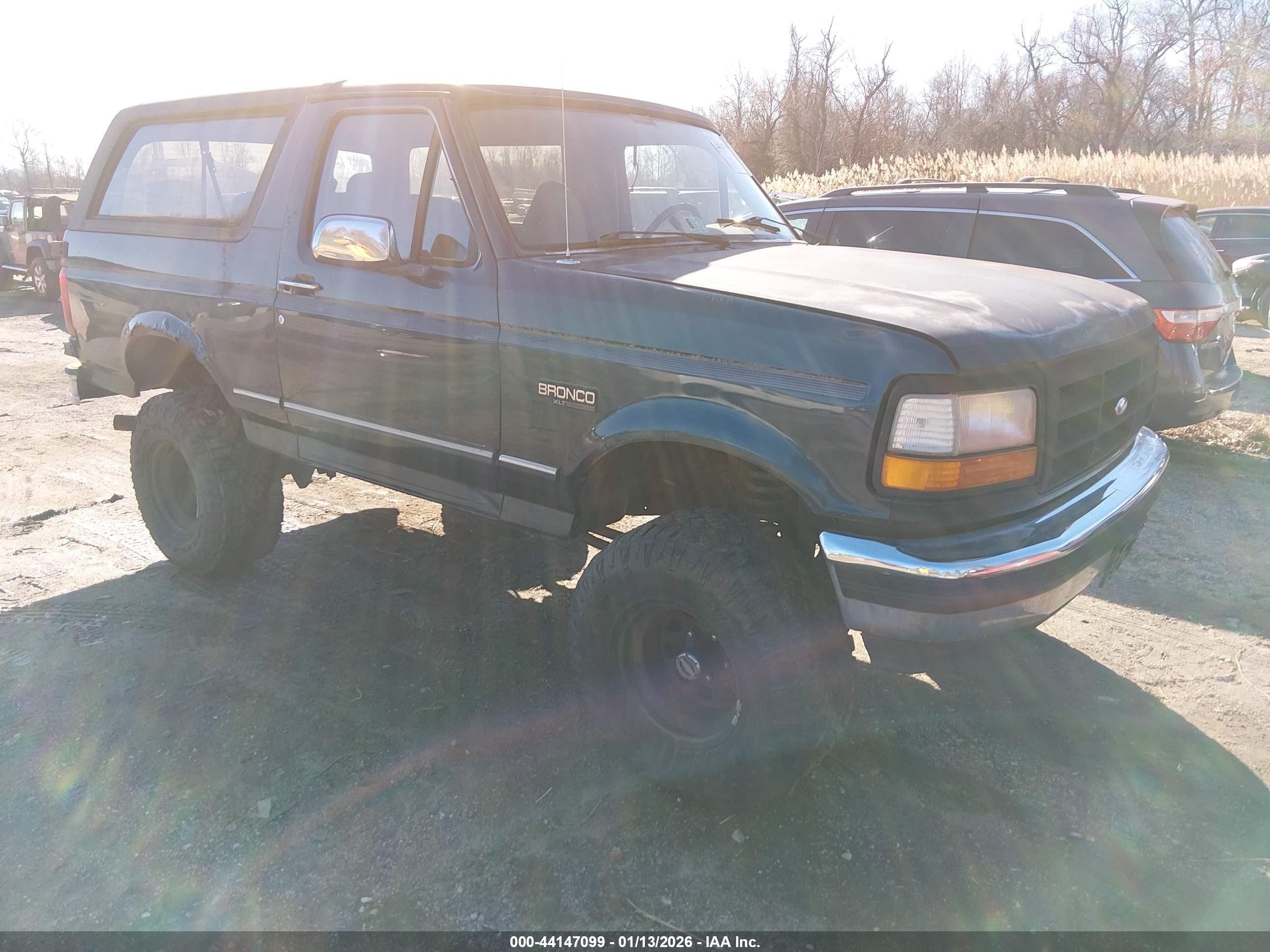 1995 Ford Bronco Custom, VIN 1FMEU15H4SLA26709 — All over