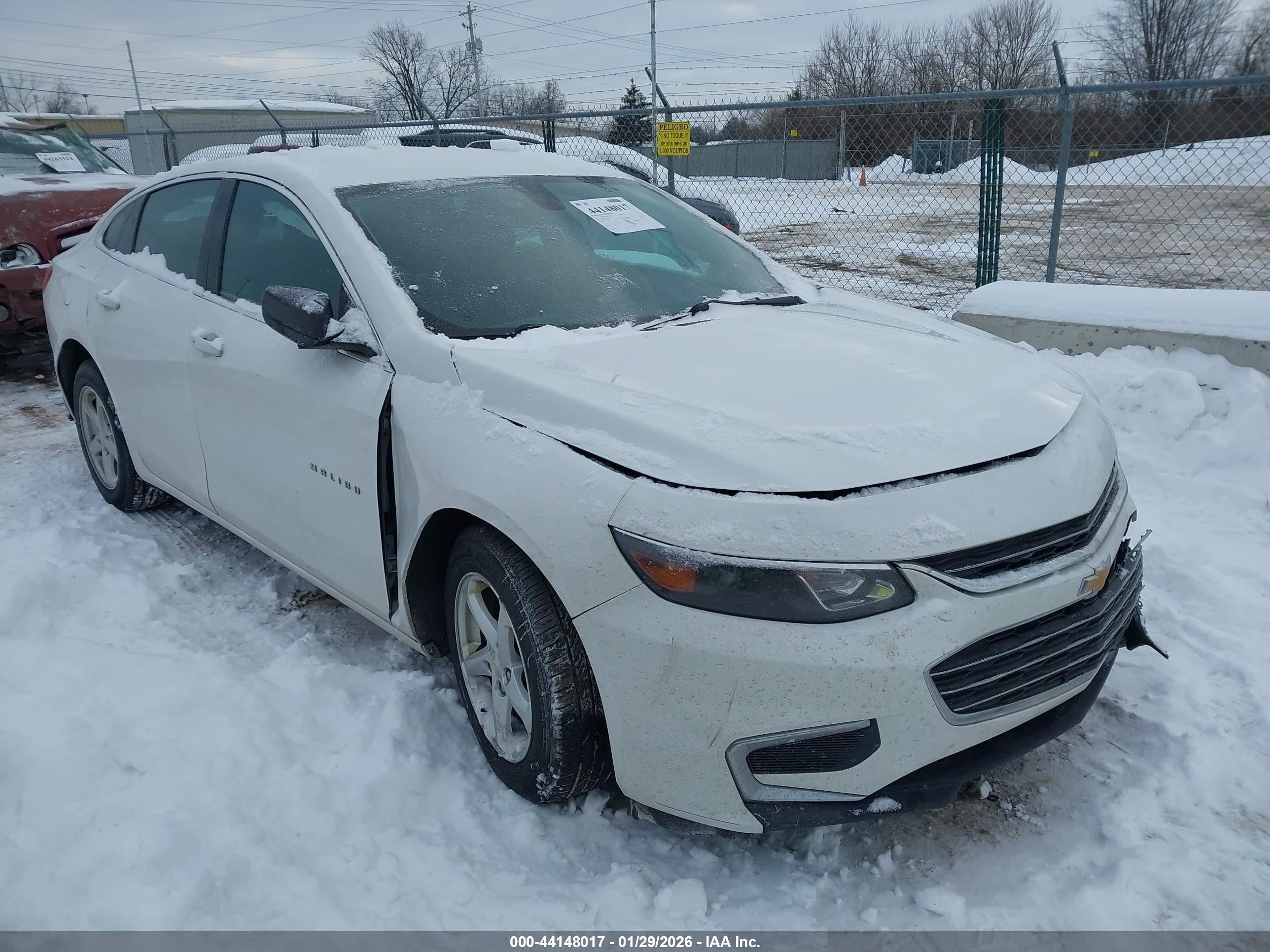 2018 Chevrolet Malibu LS, VIN 1G1ZB5ST3JF225753 — Side