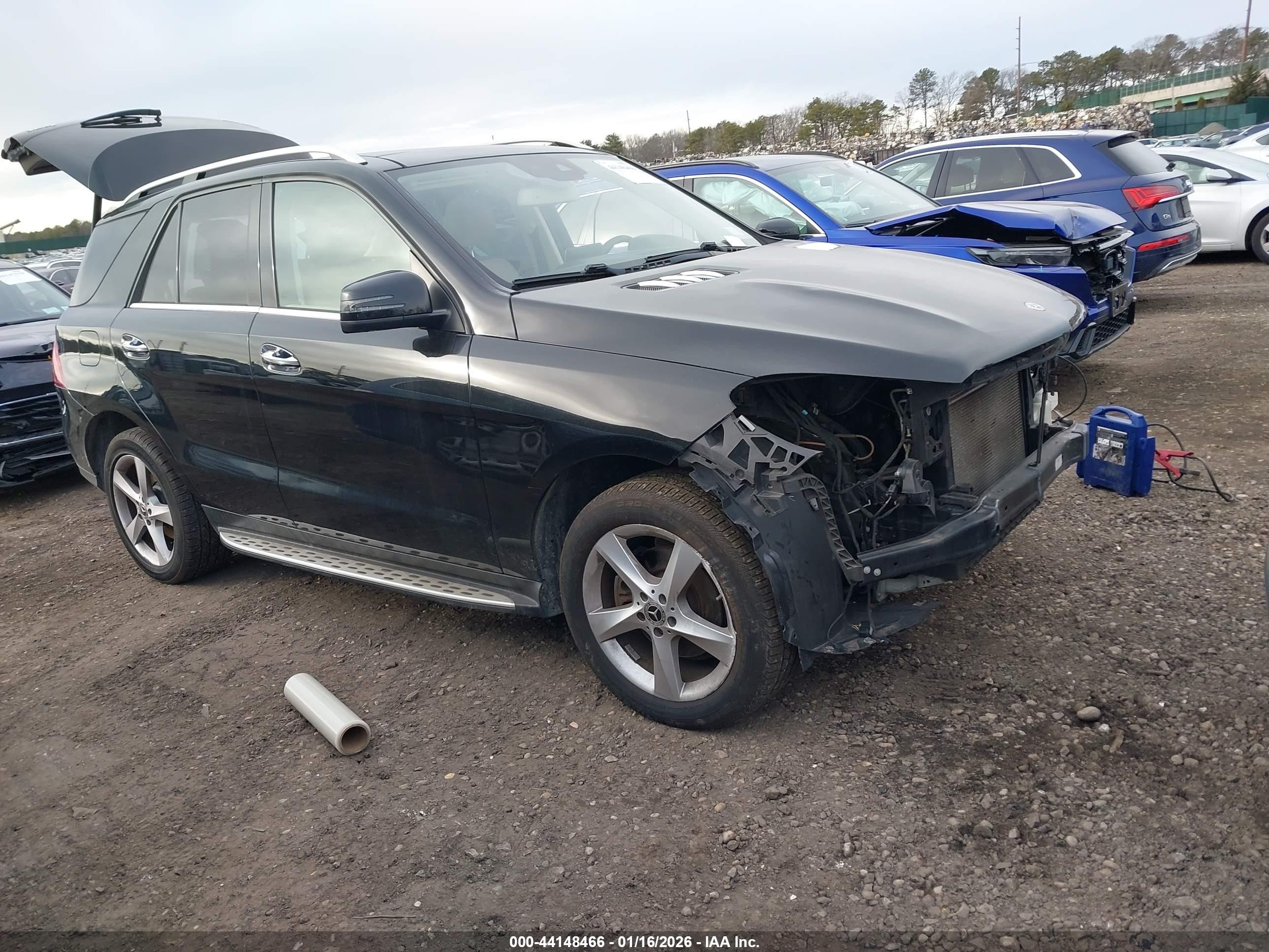 2018 Mercedes-Benz GLE 350, VIN 4JGDA5HB9JB145038 — Front end