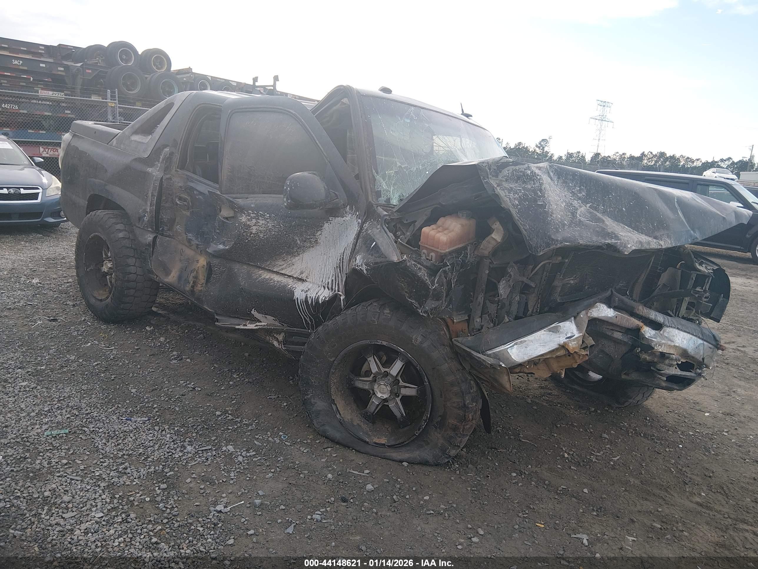 2005 Chevrolet Avalanche Z66, VIN 3GNEC12Z75G246701 — All over