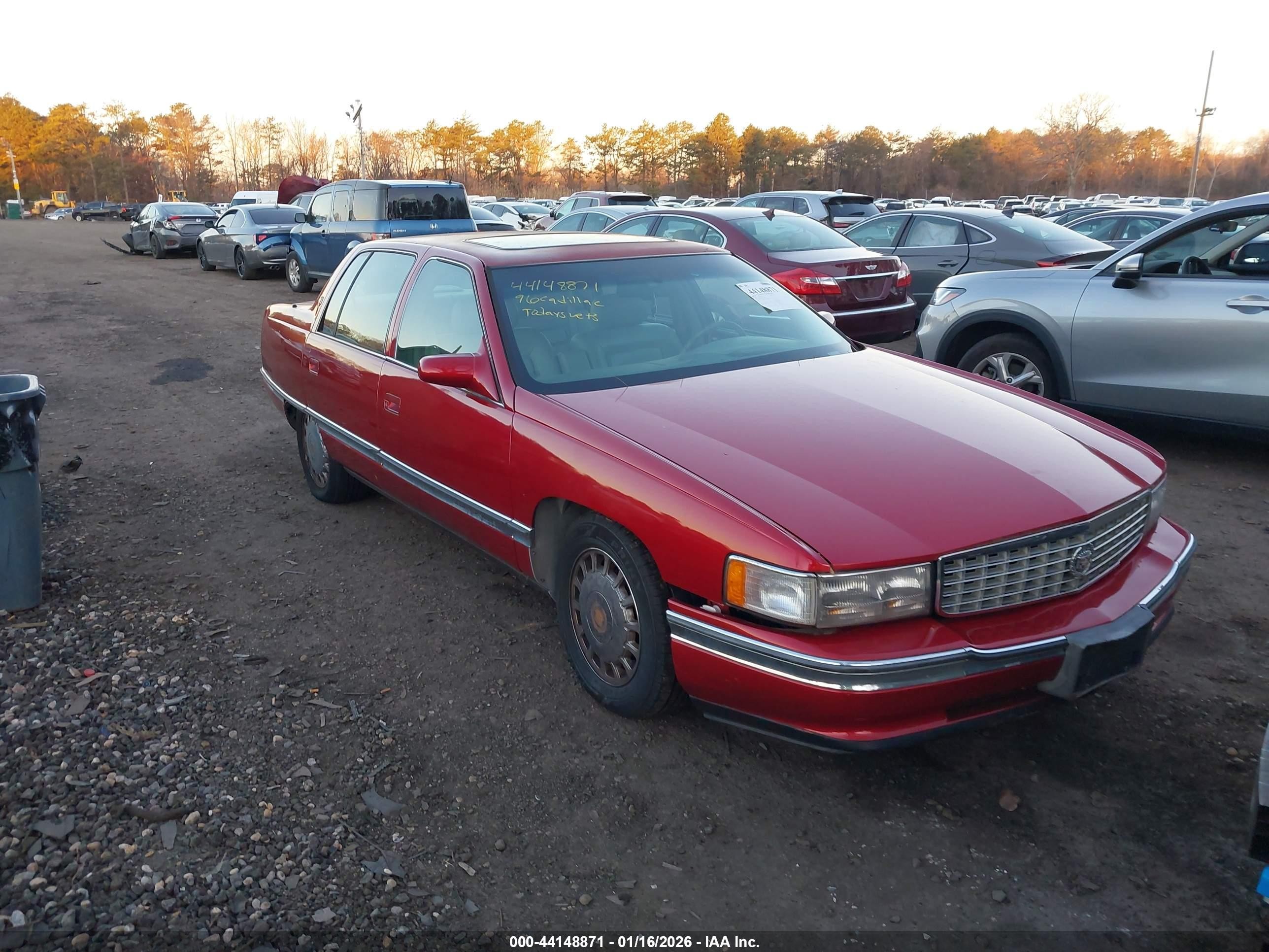 1996 Cadillac DeVille, VIN 1G6KD52Y0TU238766 — Normal wear