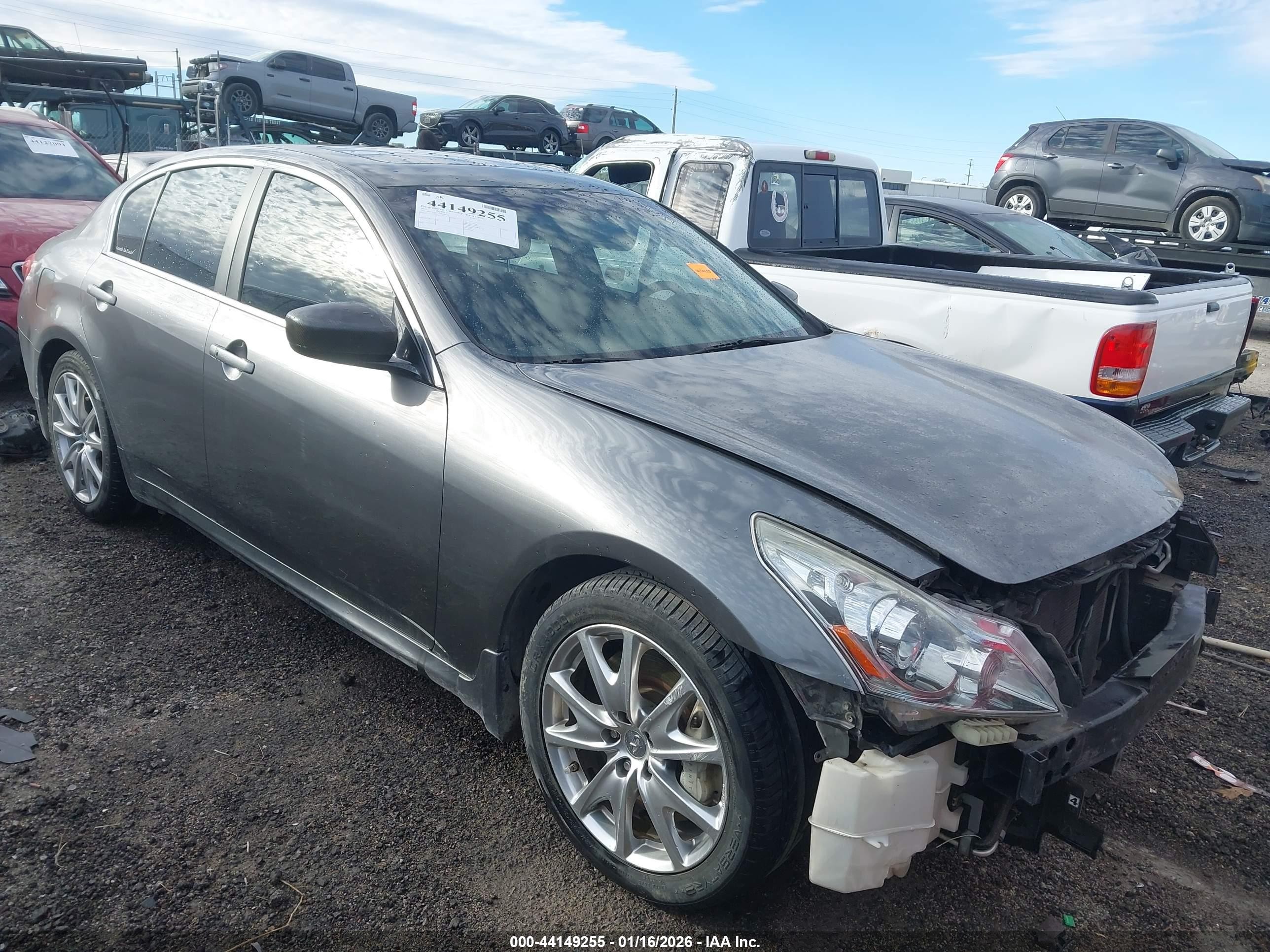 2010 Infiniti G37 Journey, VIN JN1CV6AP7AM406576 — Фото с аукциона