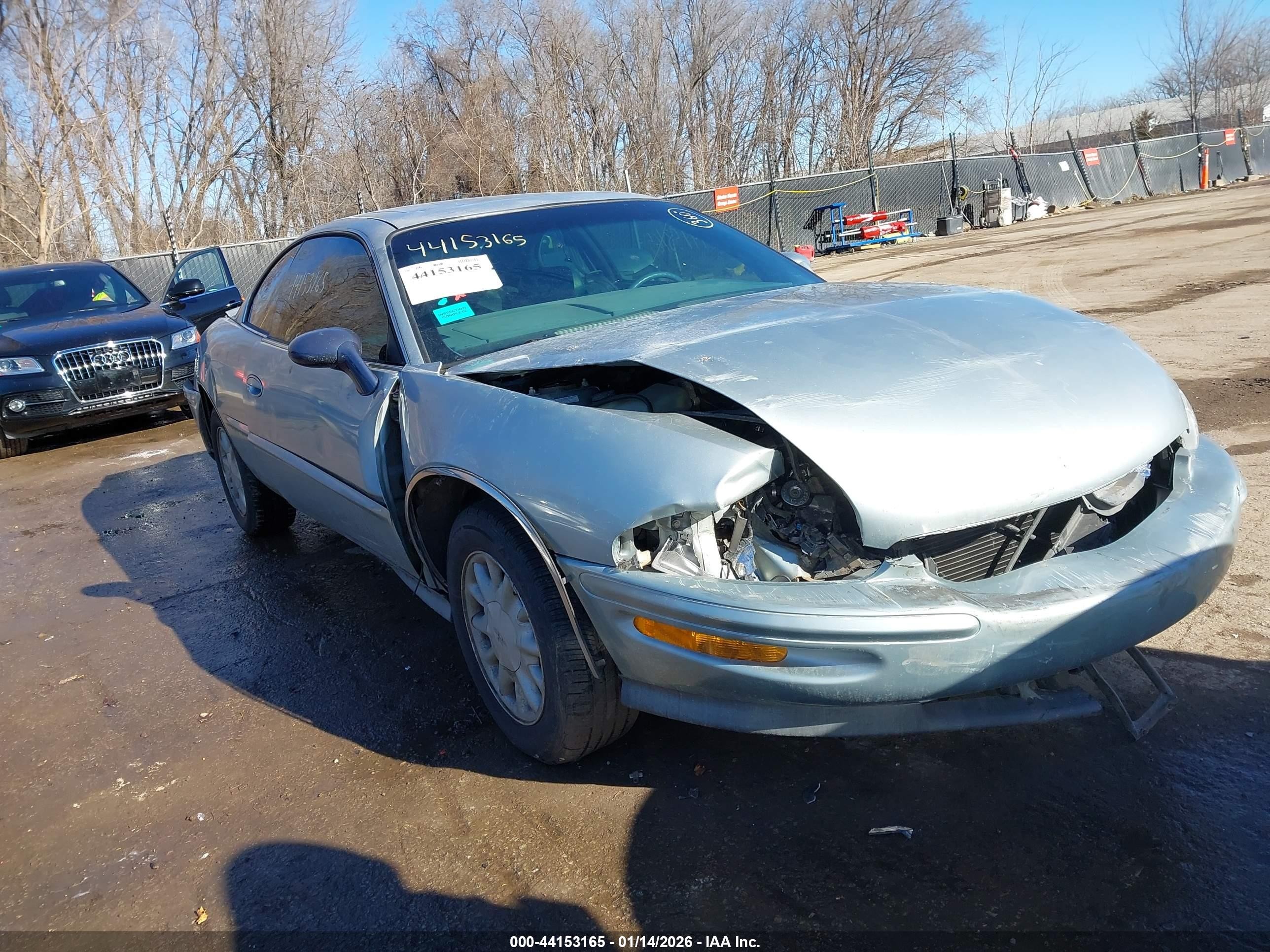 1995 Buick Riviera, VIN 1G4GD221XS4738450 — По всему кузову