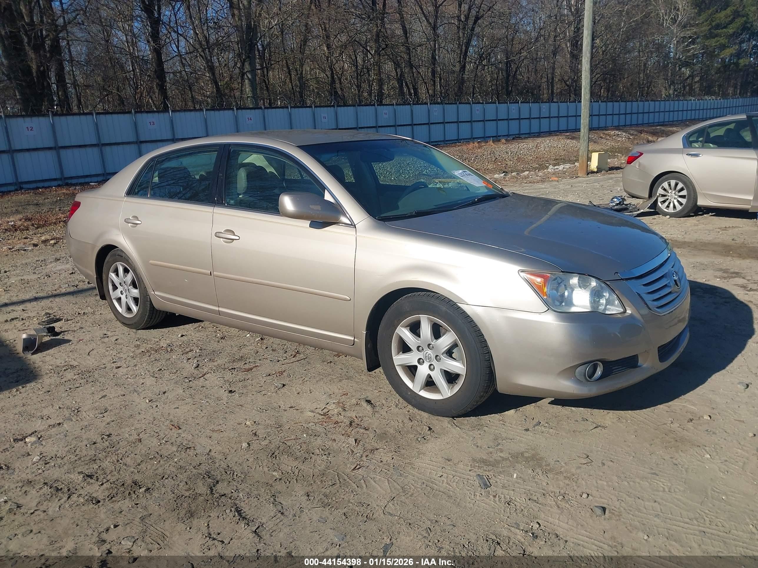 2008 Toyota Avalon XL, VIN 4T1BK36B88U309096 — Фото с аукциона