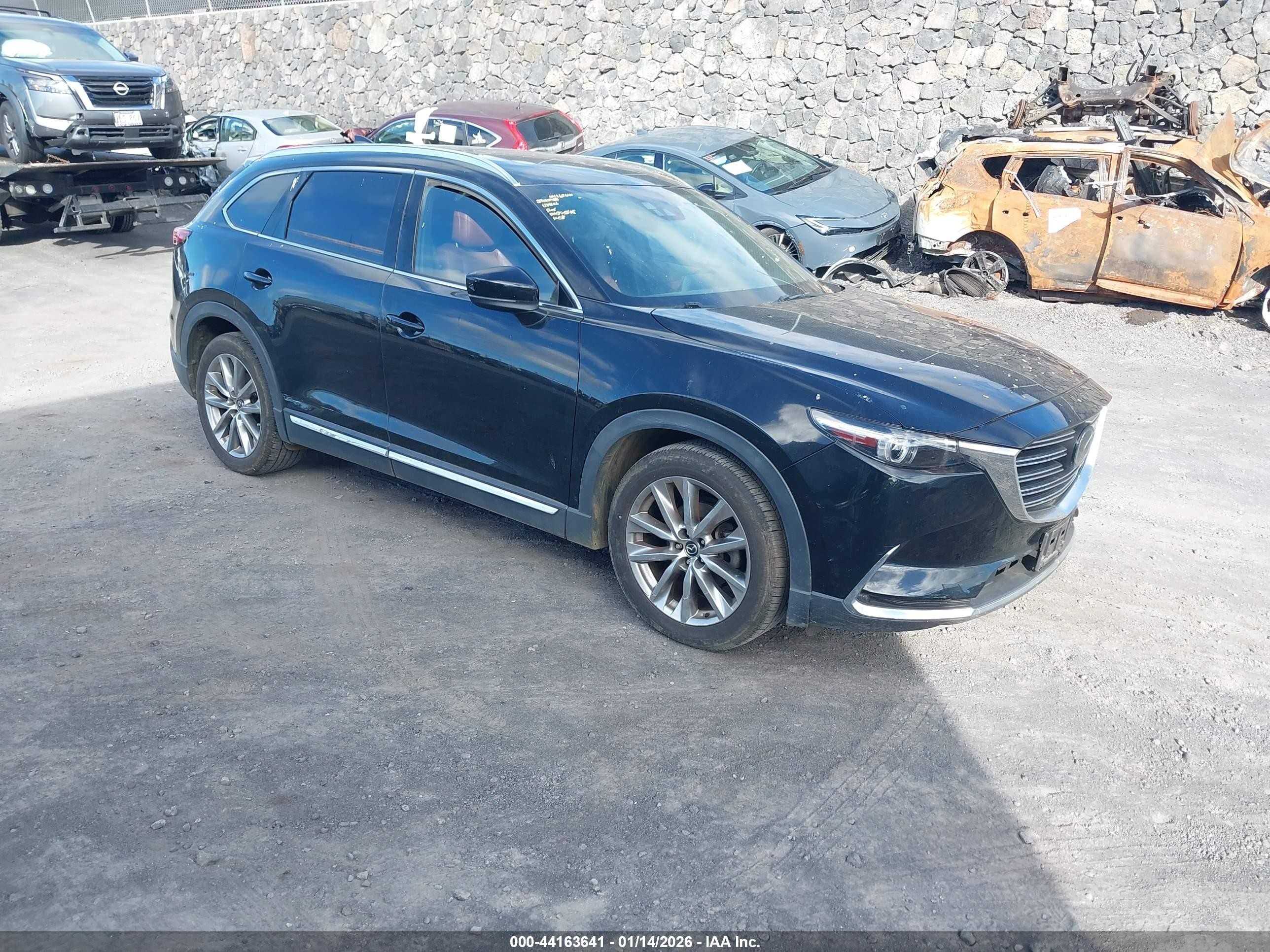 2017 Mazda CX-9 Signature, VIN JM3TCBEY5H0131488 — Vandalism