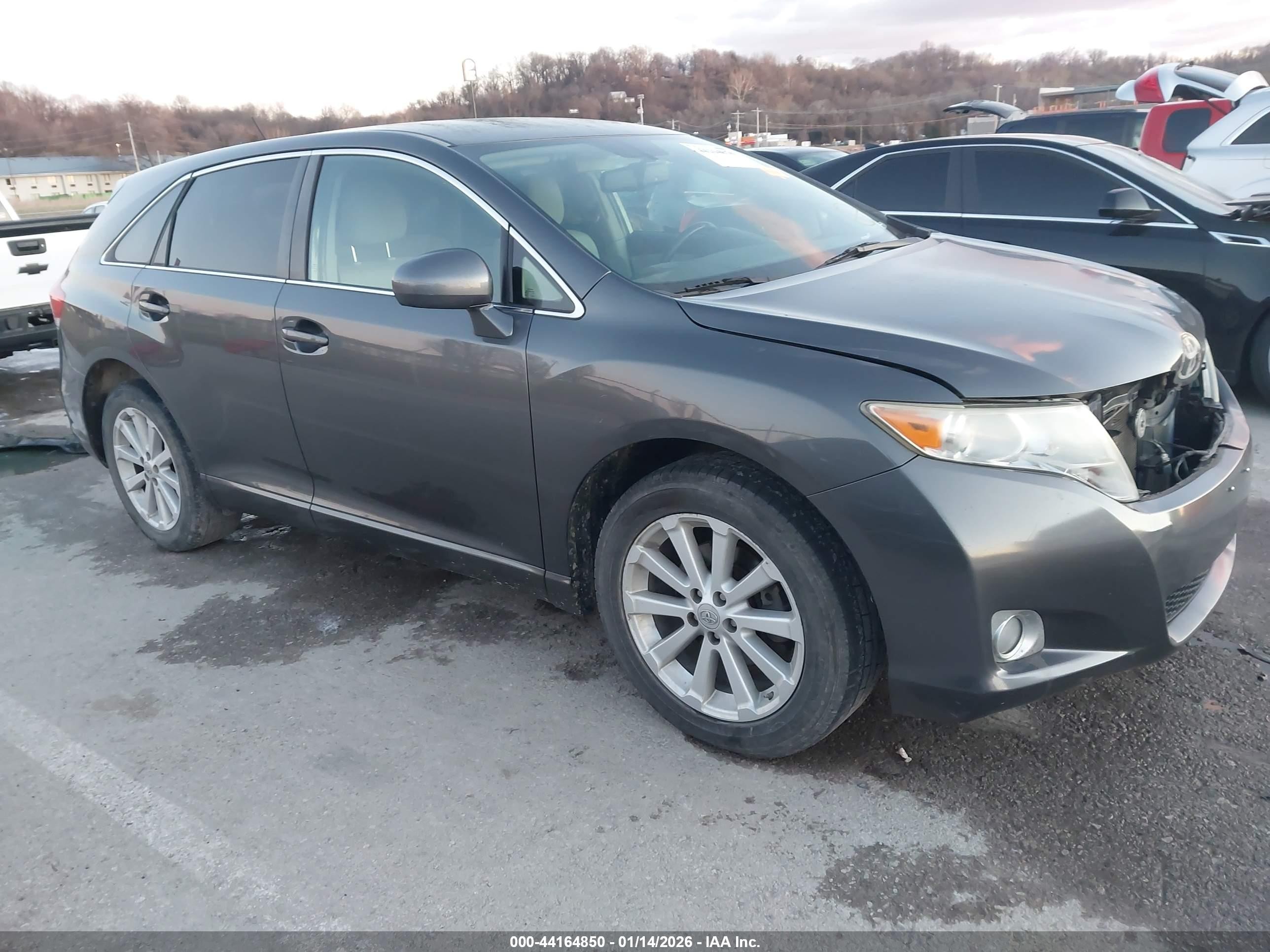 2012 Toyota Venza LE, VIN 4T3BA3BB4CU032245 — Front end