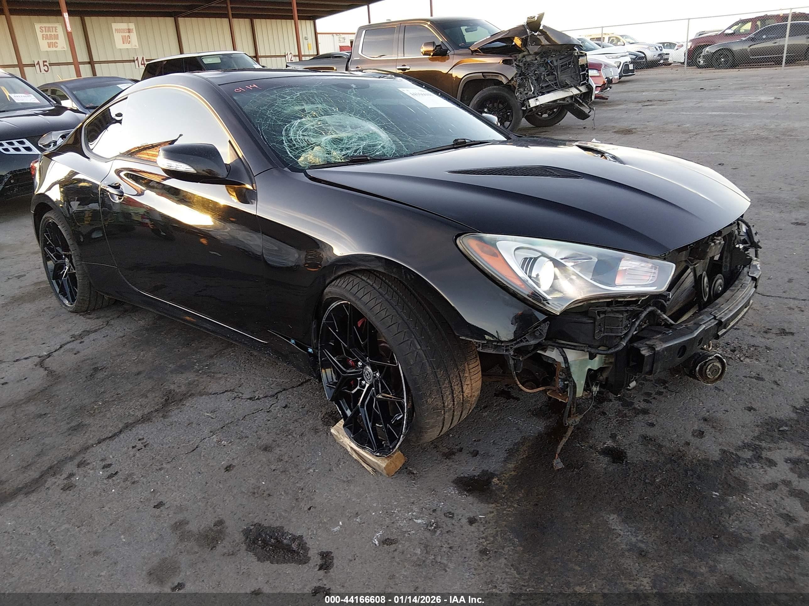 2015 Hyundai Genesis Coupe Ultimate, VIN KMHHU6KJXFU129179 — Rollover
