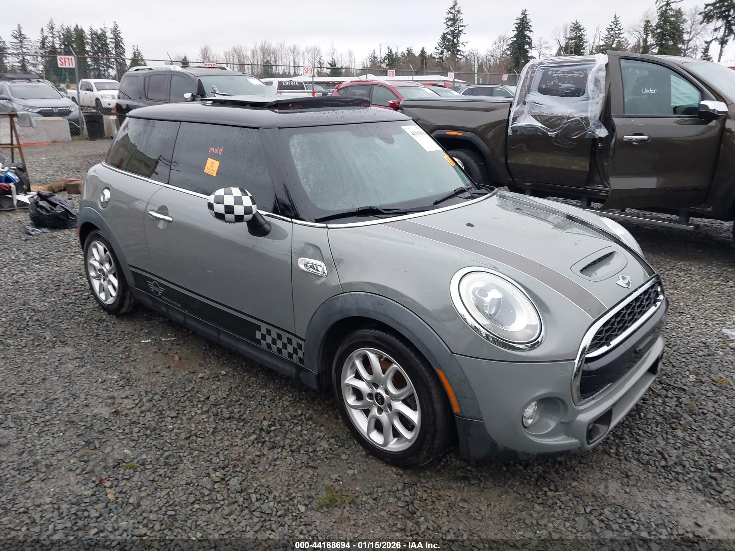 2015 MINI Hardtop S, VIN WMWXP7C56F2A38954 — После угона